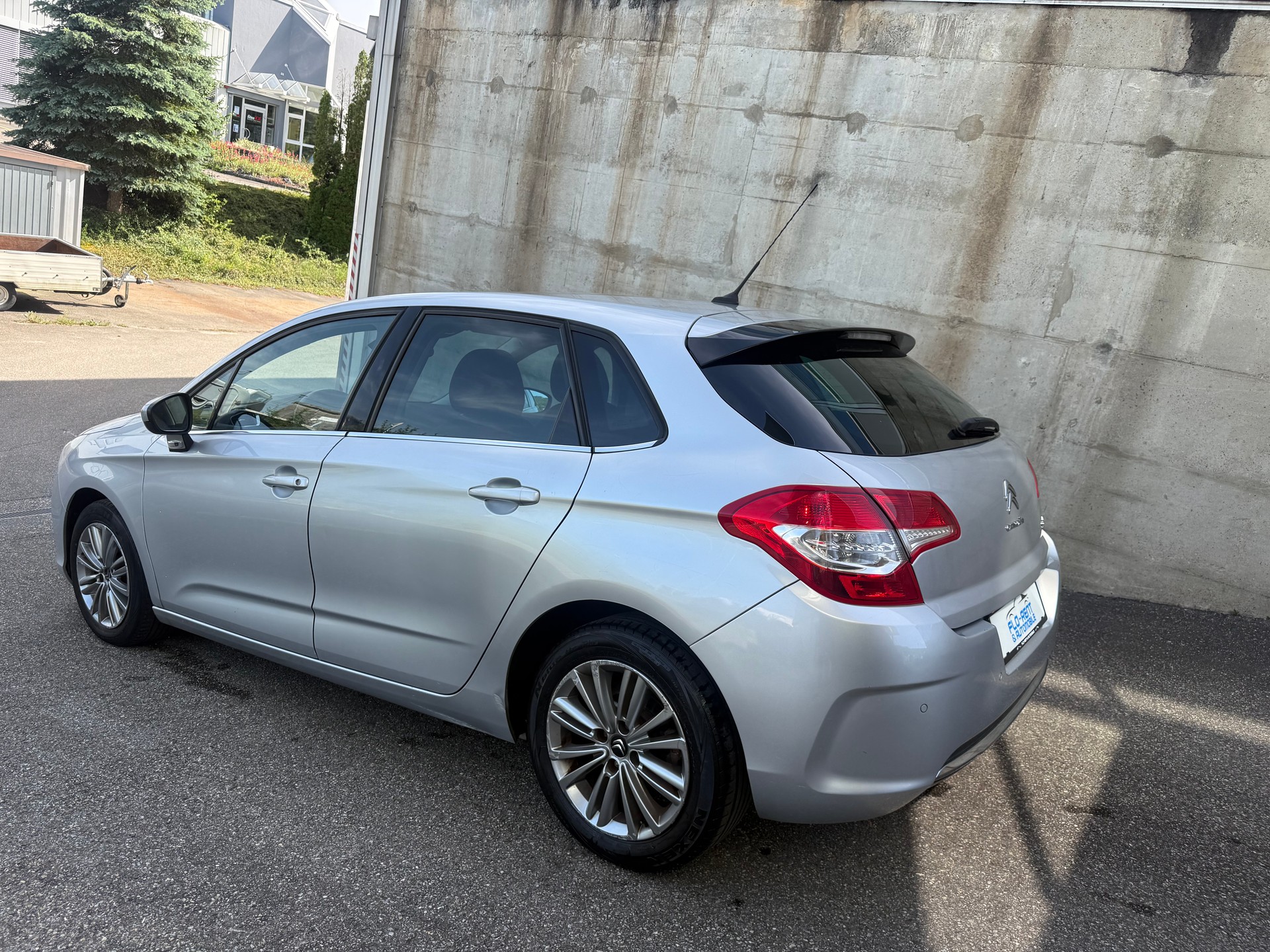 CITROEN C4 Berline 1.6 VTi Séduction || Frisch ab MFK-image-2