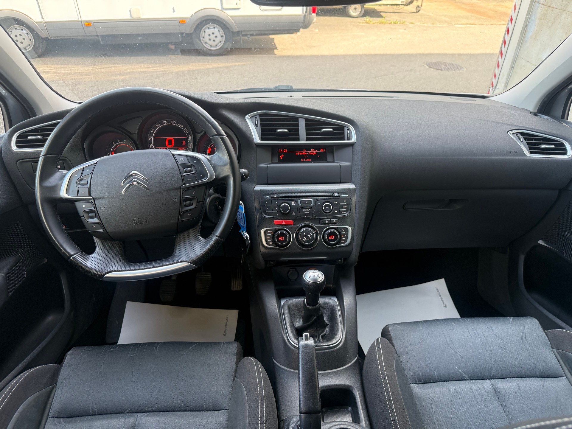 CITROEN C4 Berline 1.6 VTi Séduction || Frisch ab MFK-image-8