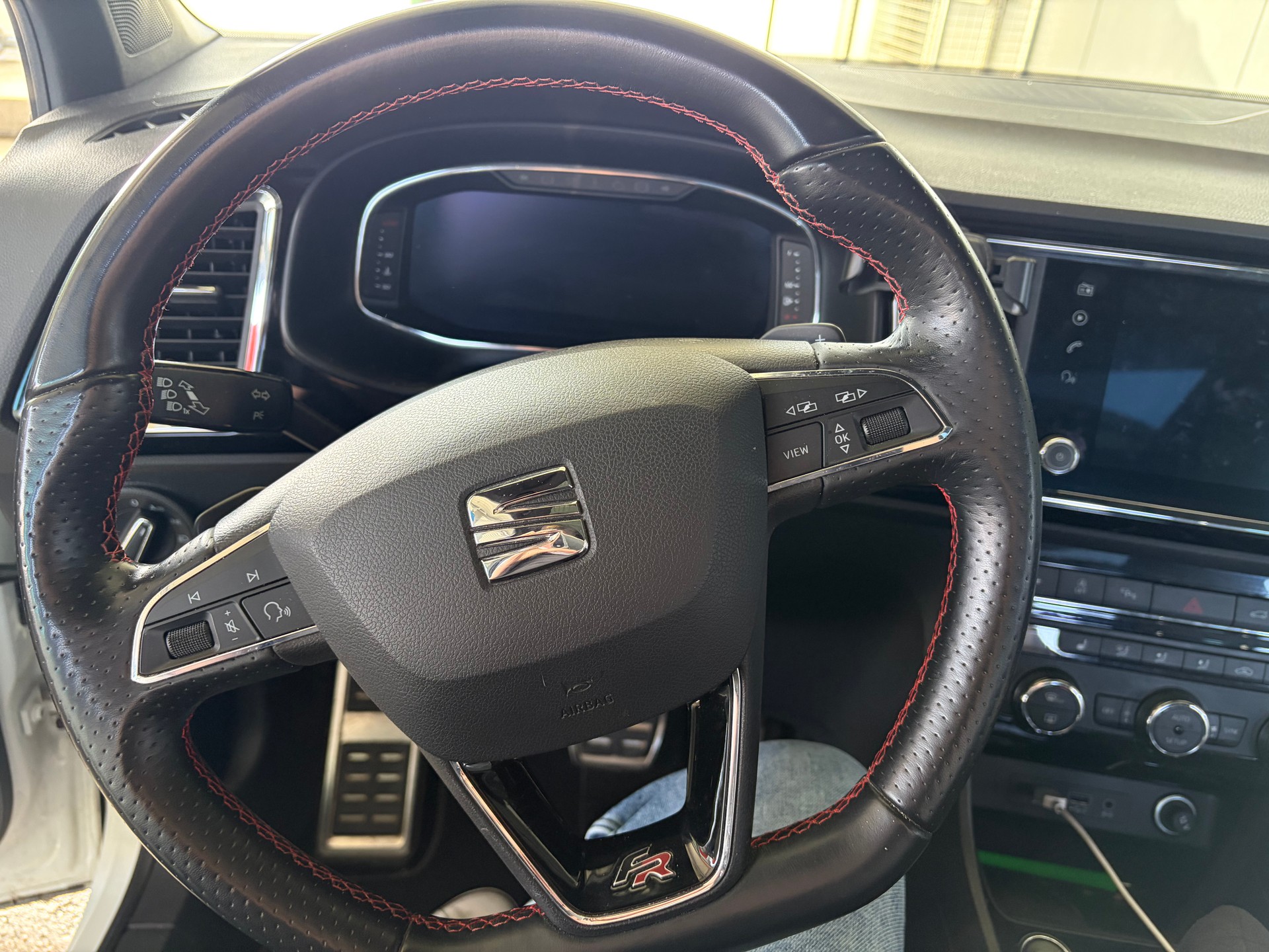 SEAT 1.5 TSI FR DSG-image-2