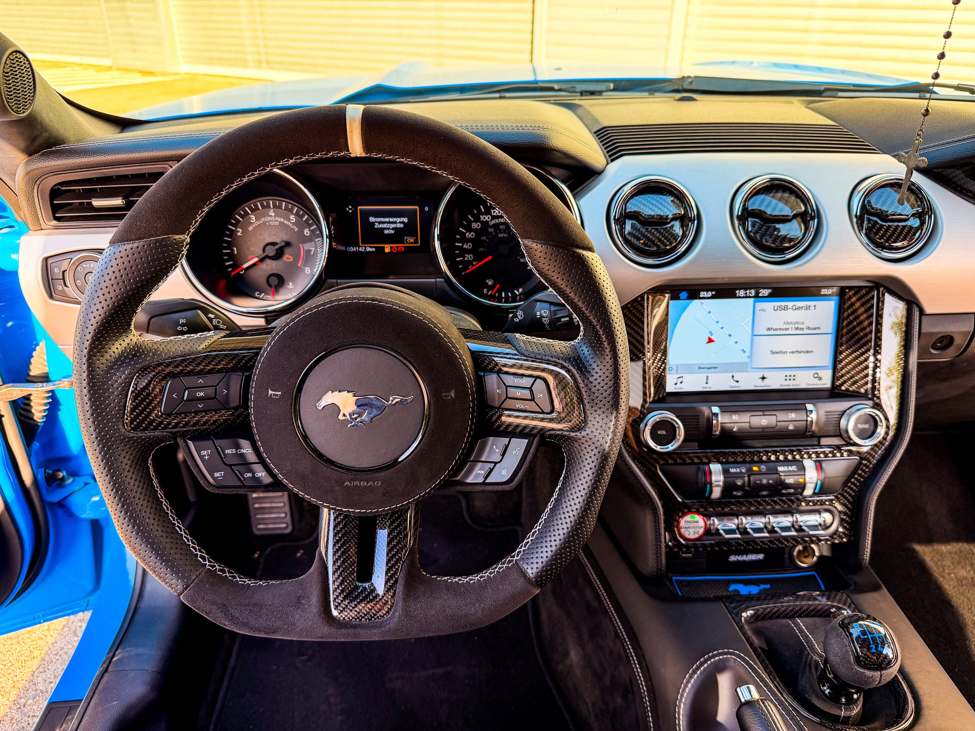 FORD 5.0 V8 GT Blue Ed.-image-5