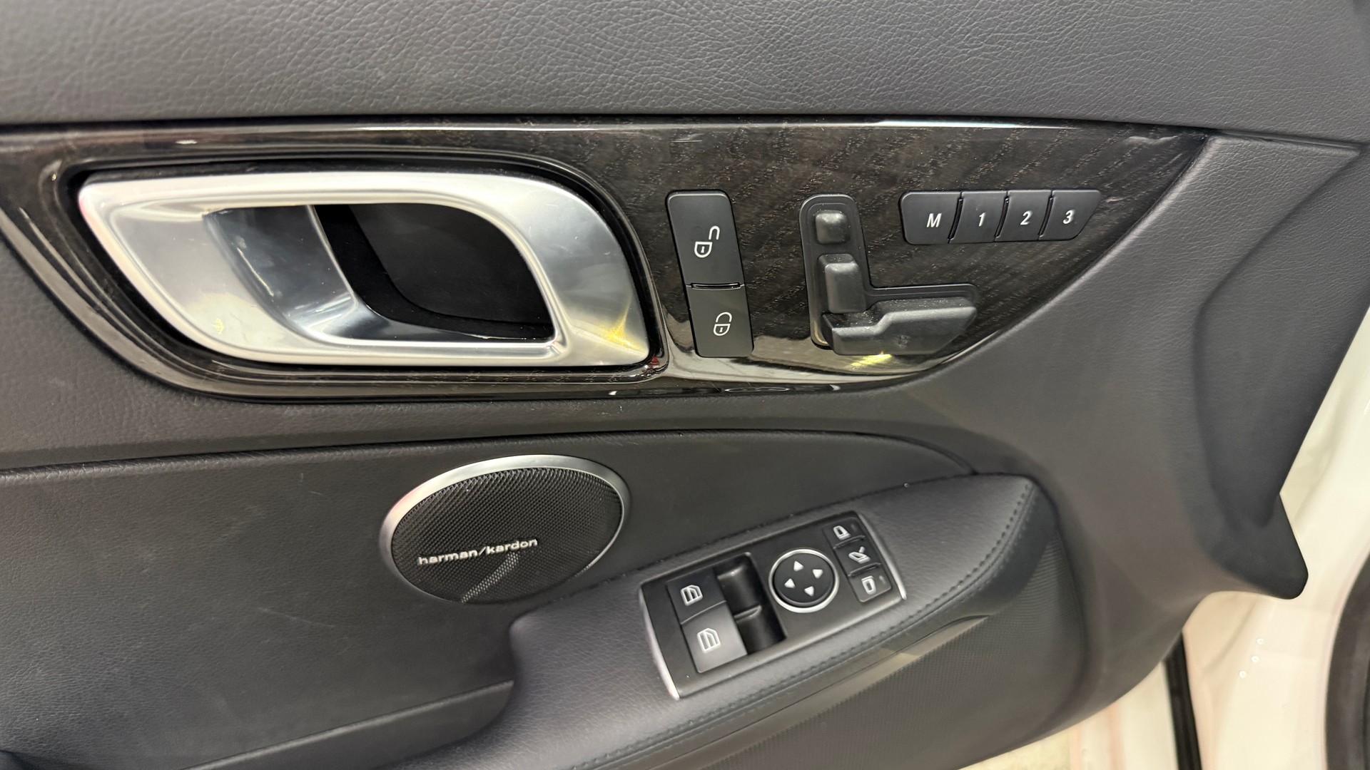 MERCEDES-BENZ **Gepflegtes FZ, TOP ZS f. ab MFK, TOP Ausstattung, Vollgarantie 5 Stern der Quality 1 bis 10.2026 ubg. Klm., in Kundenuftrag **-image-14