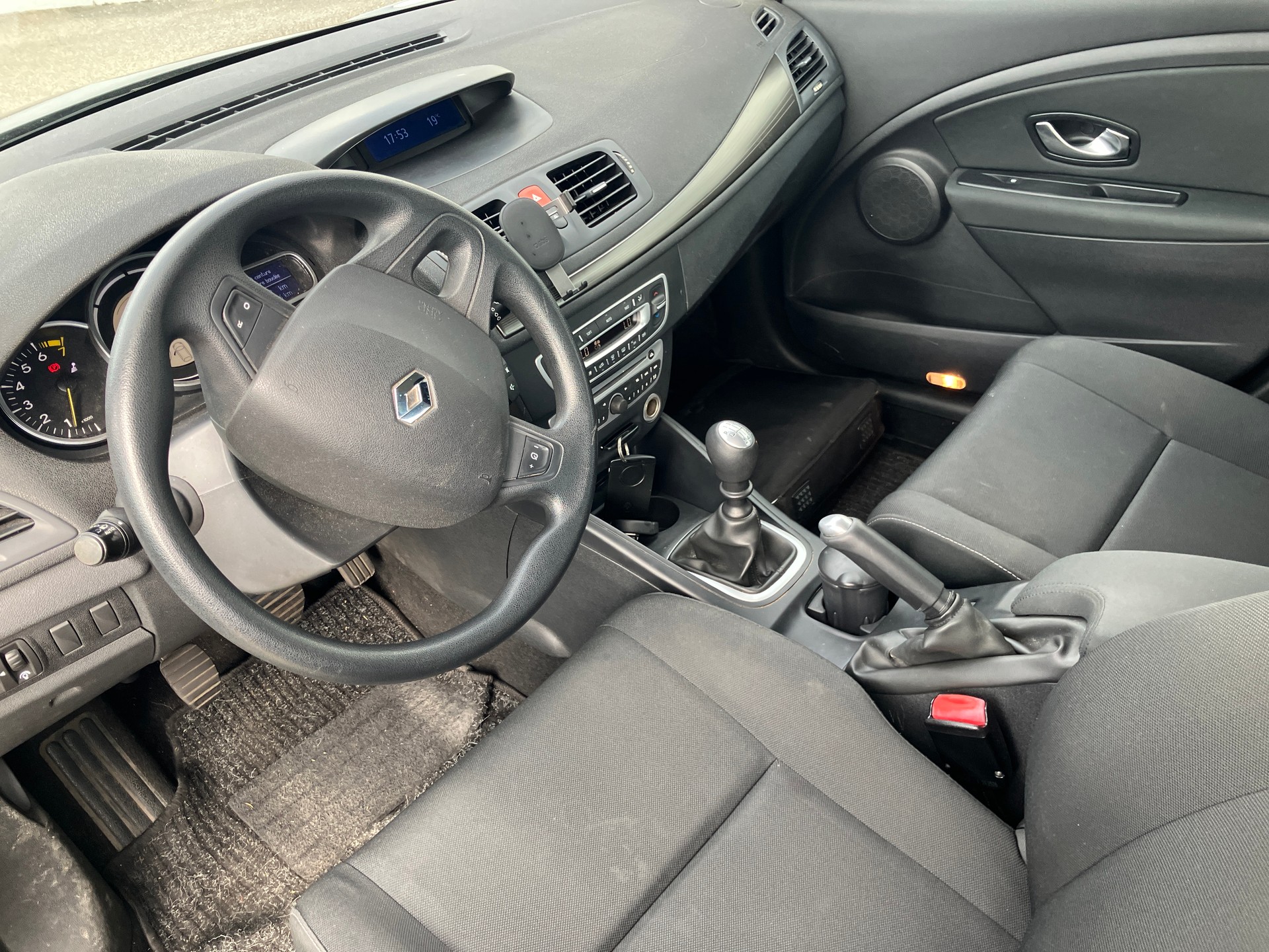 RENAULT Mégane 1.6 16V Bose-image-7