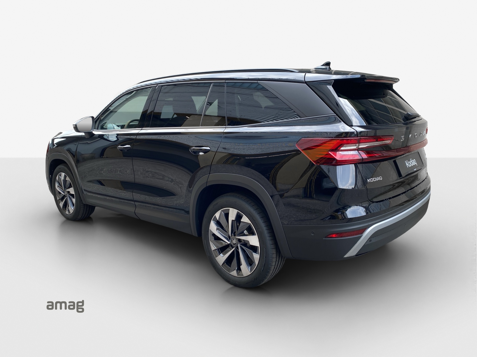 SKODA Kodiaq 2.0 TSI Selection 4x4-image-2