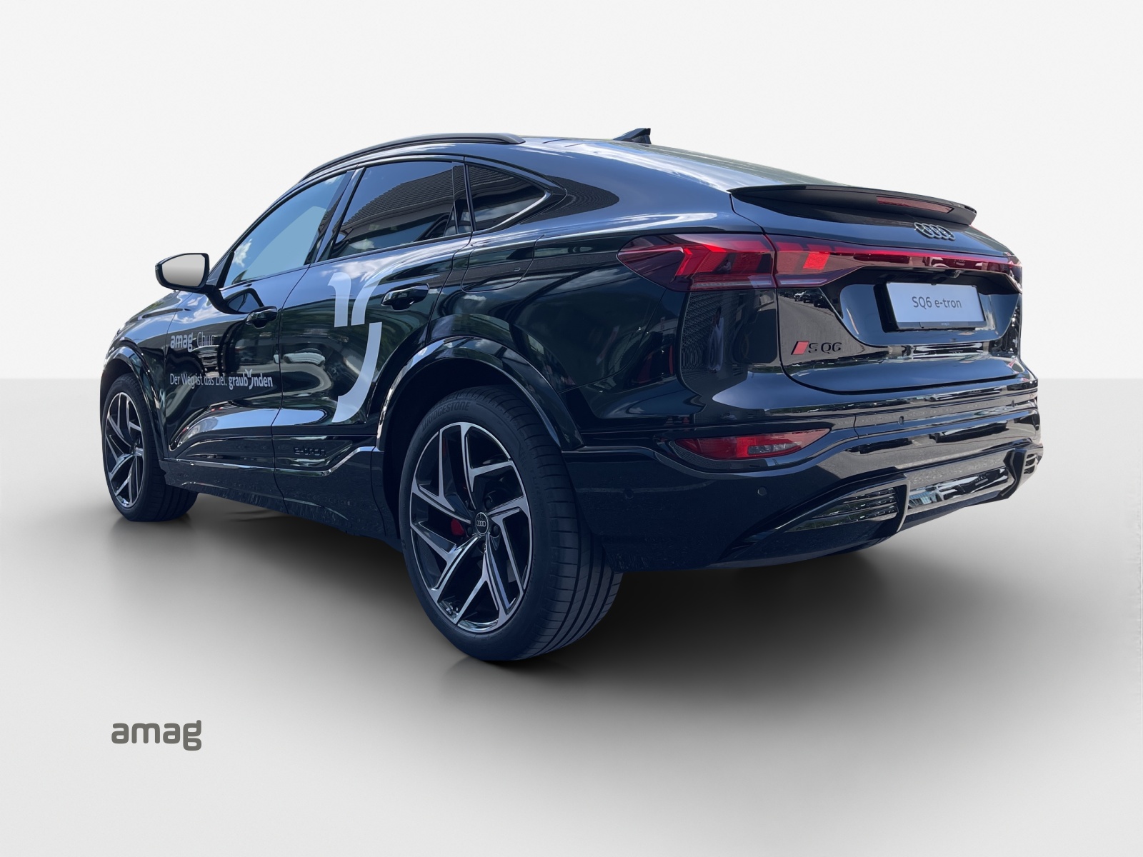 AUDI SQ6 Sportback e-tron quattro-image-2