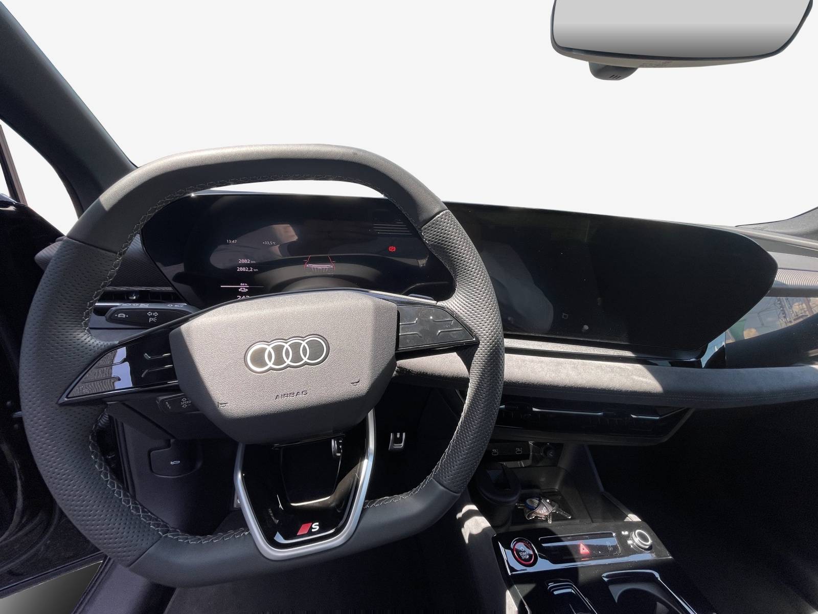 AUDI SQ6 Sportback e-tron quattro-image-9