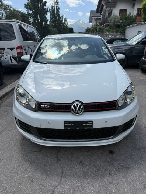 VW Golf 2.0 TSI GTI Team DSG-image-0