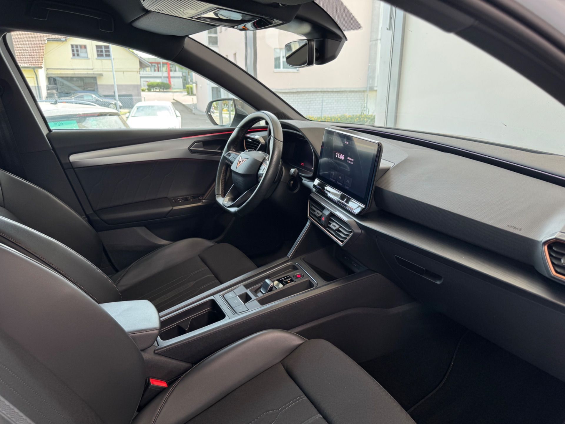 CUPRA Leon LEON VZ 2.0 TSI DSG-image-12