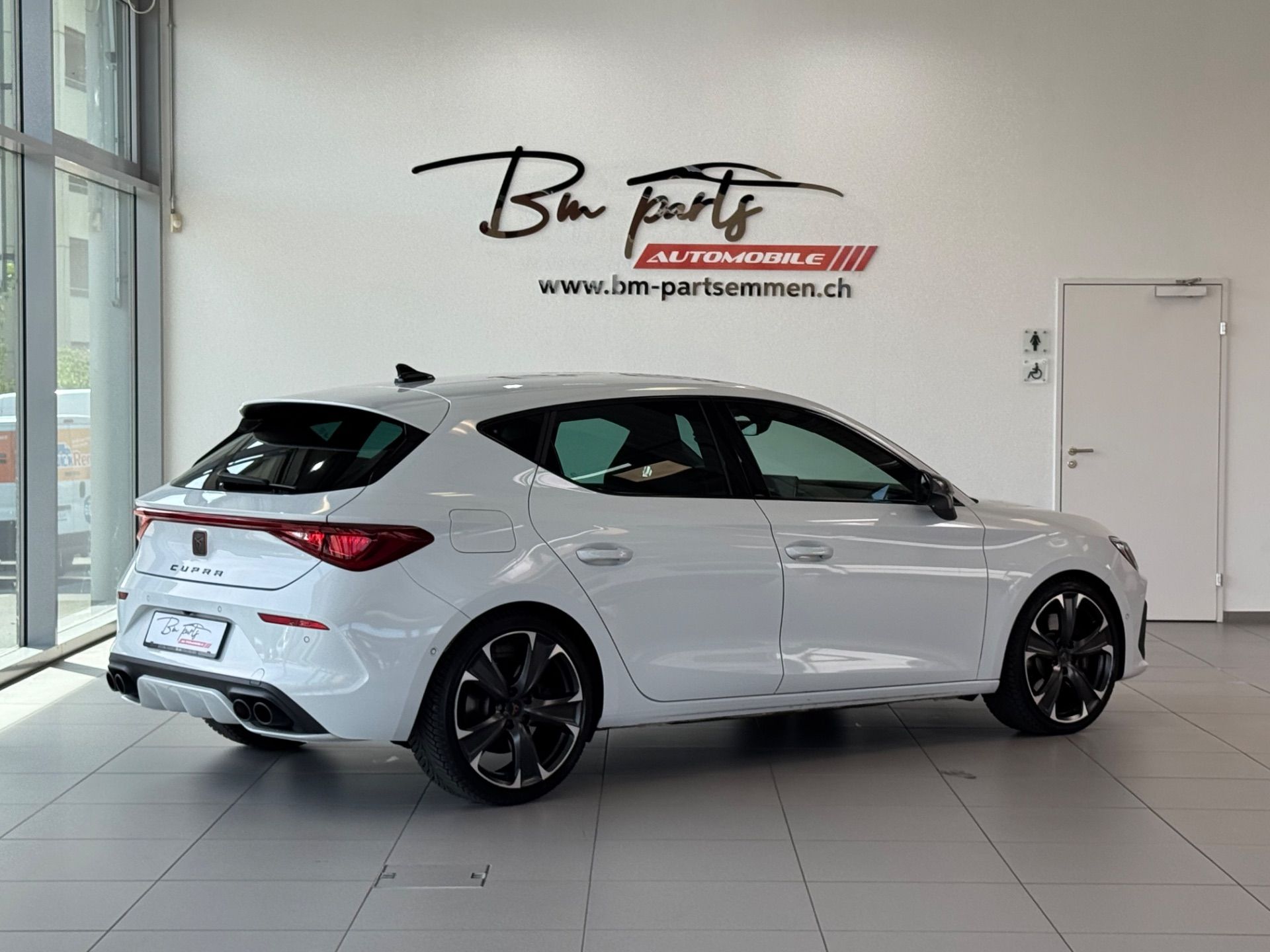 CUPRA Leon LEON VZ 2.0 TSI DSG-image-5