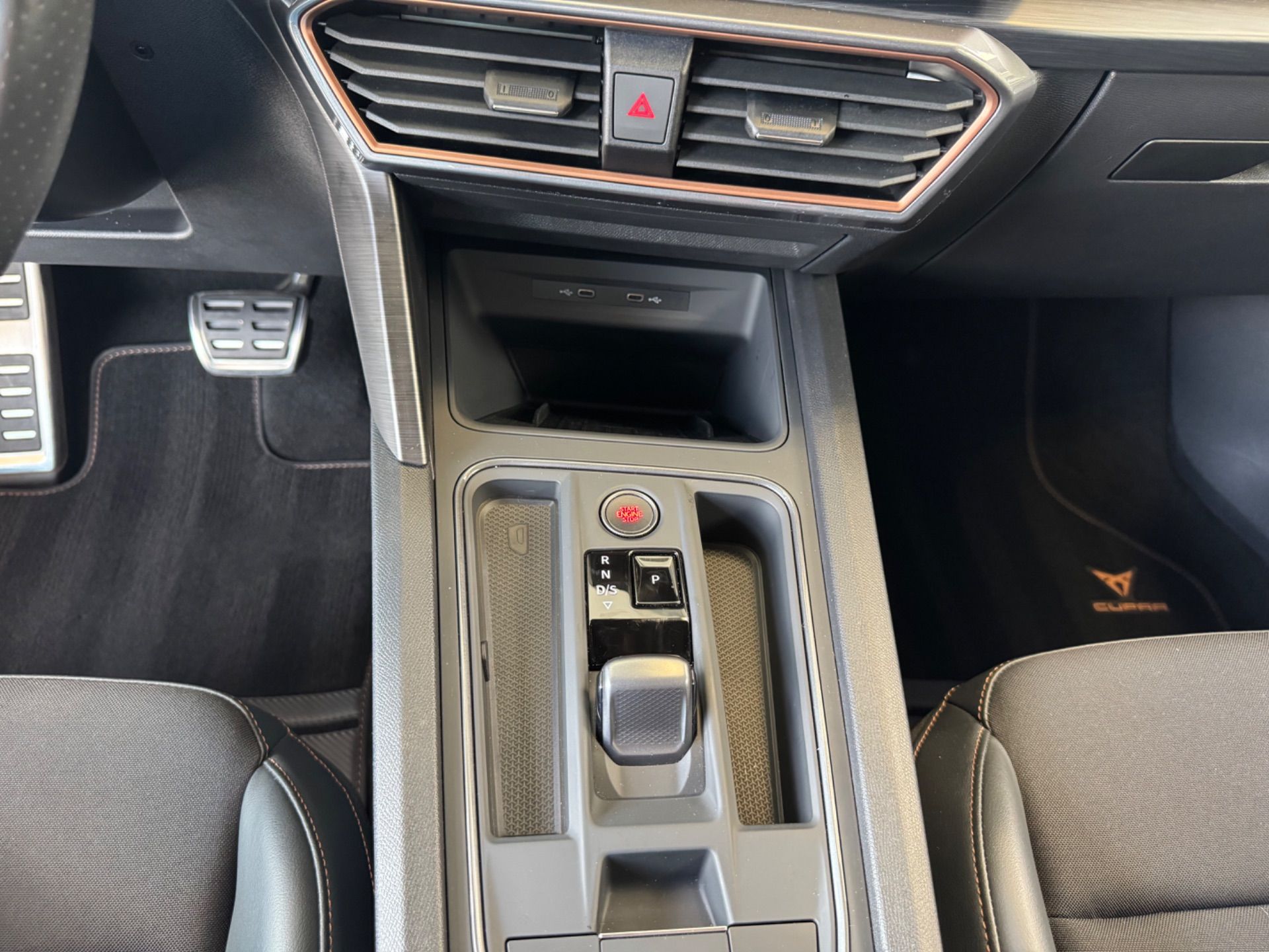 CUPRA Leon LEON VZ 2.0 TSI DSG-image-23