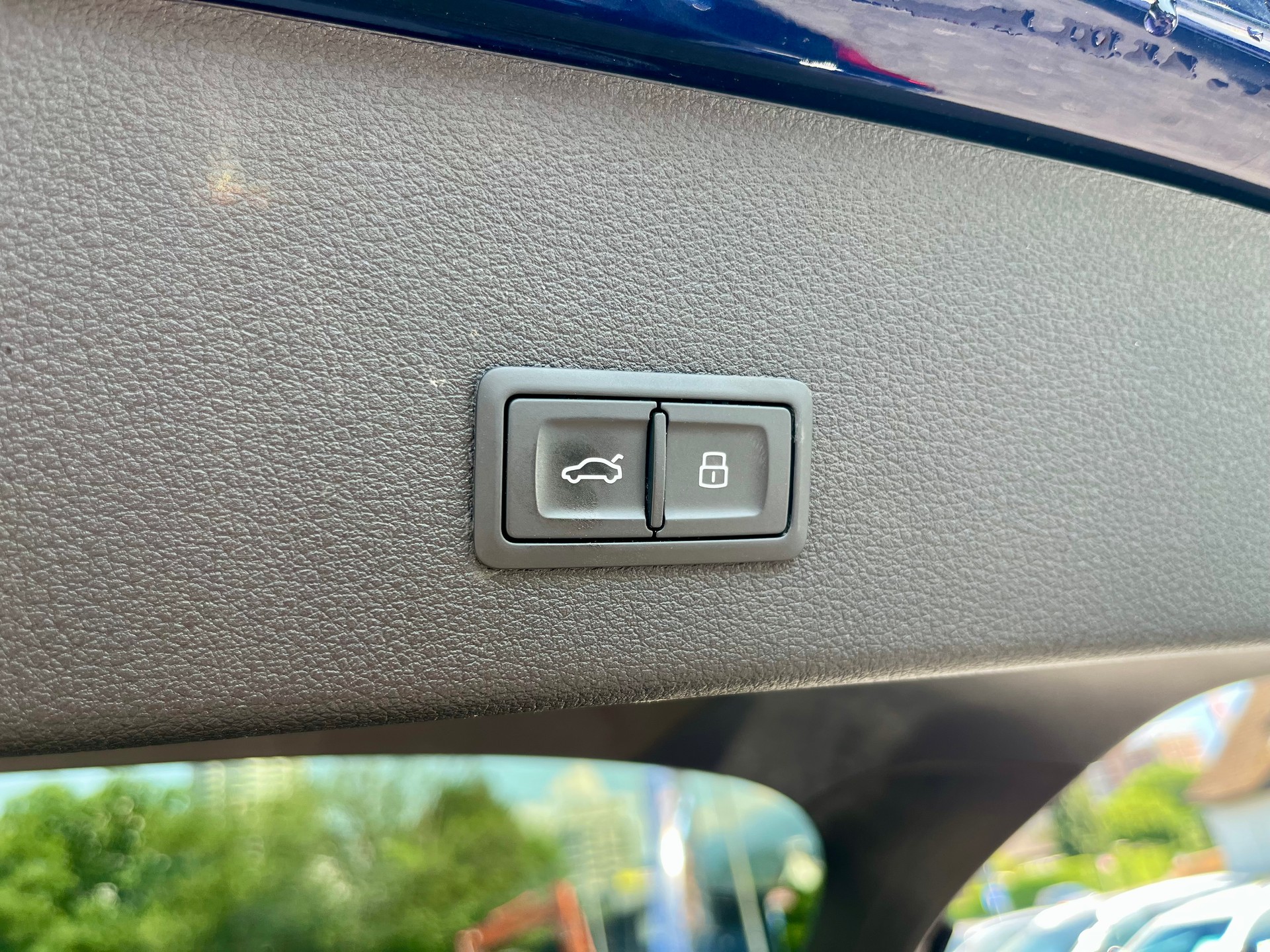 AUDI e-tron 50 Sportback S Line quattro**AHK1800 Kg**-image-10