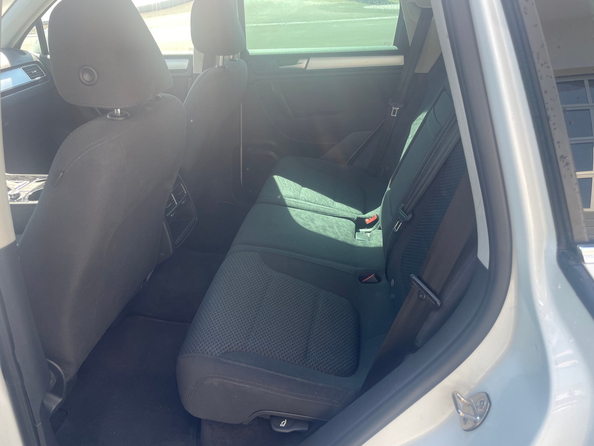 VW Touareg 3.0 TDI BMT Terrain Tech Bl.Pearl Tiptr-image-9