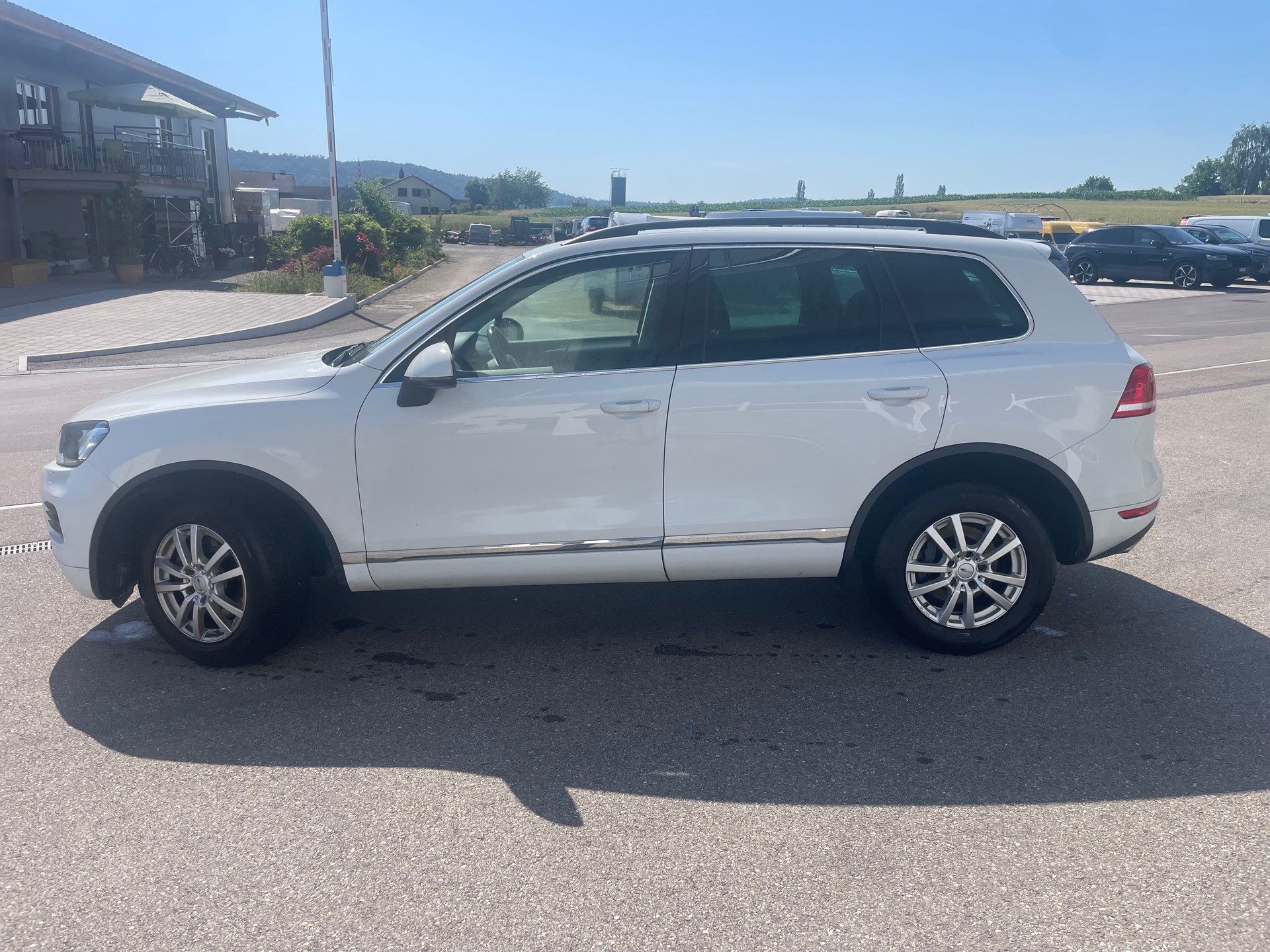 VW Touareg 3.0 TDI BMT Terrain Tech Bl.Pearl Tiptr-image-8