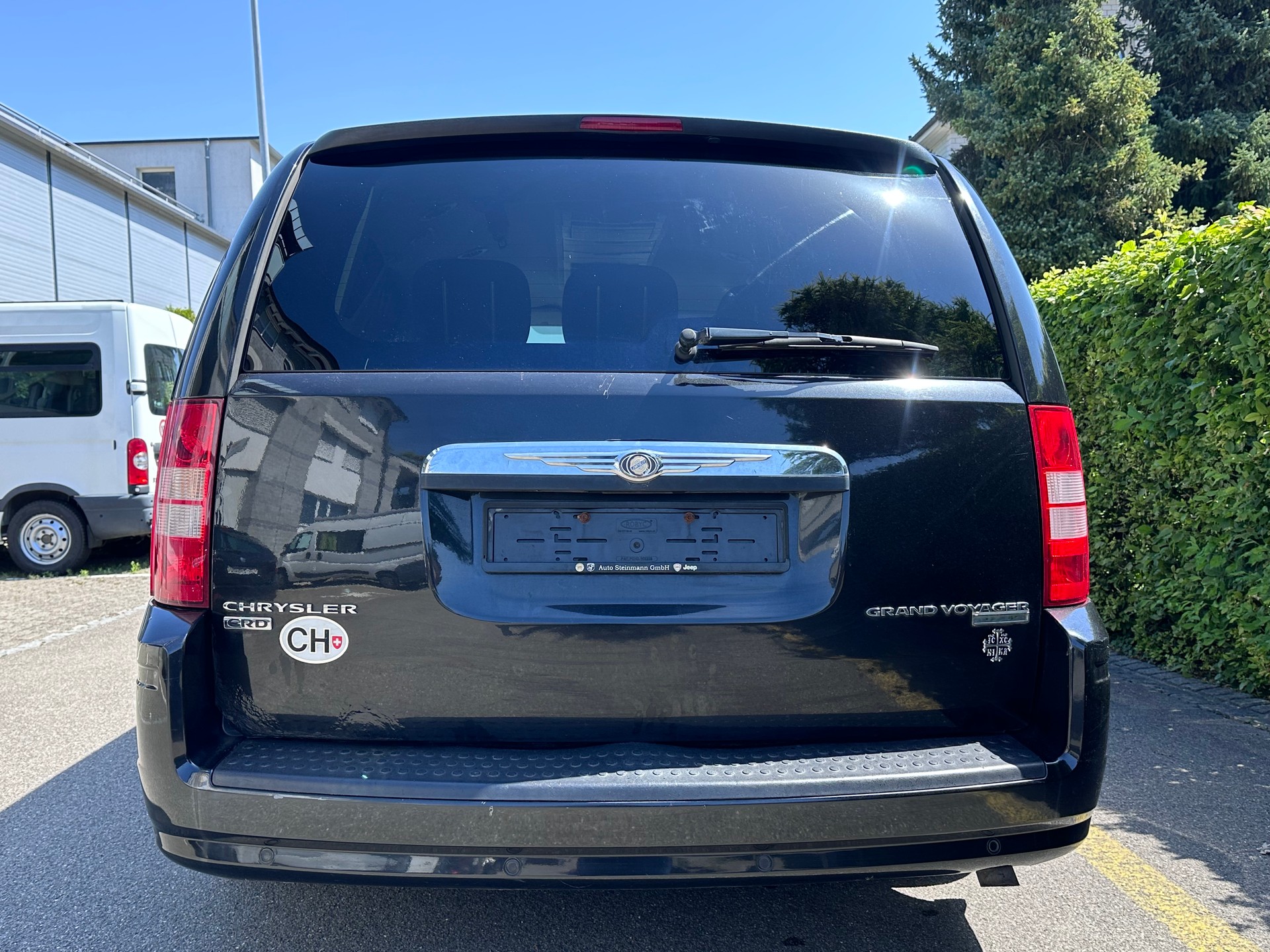 CHRYSLER Grand Voyager 2.8 CRD LX Automatic-image-4
