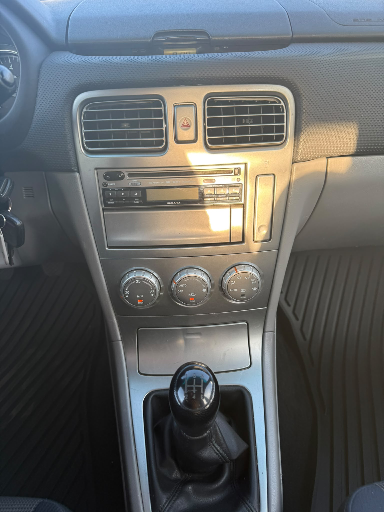 SUBARU Forester 2.0X Comfort-image-9