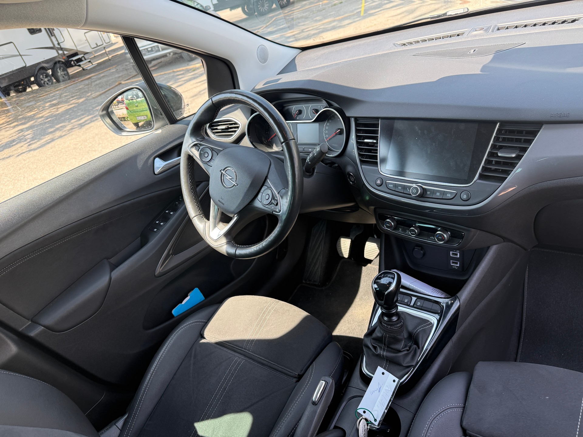 OPEL Crossland 1.2i Ultimate-image-9