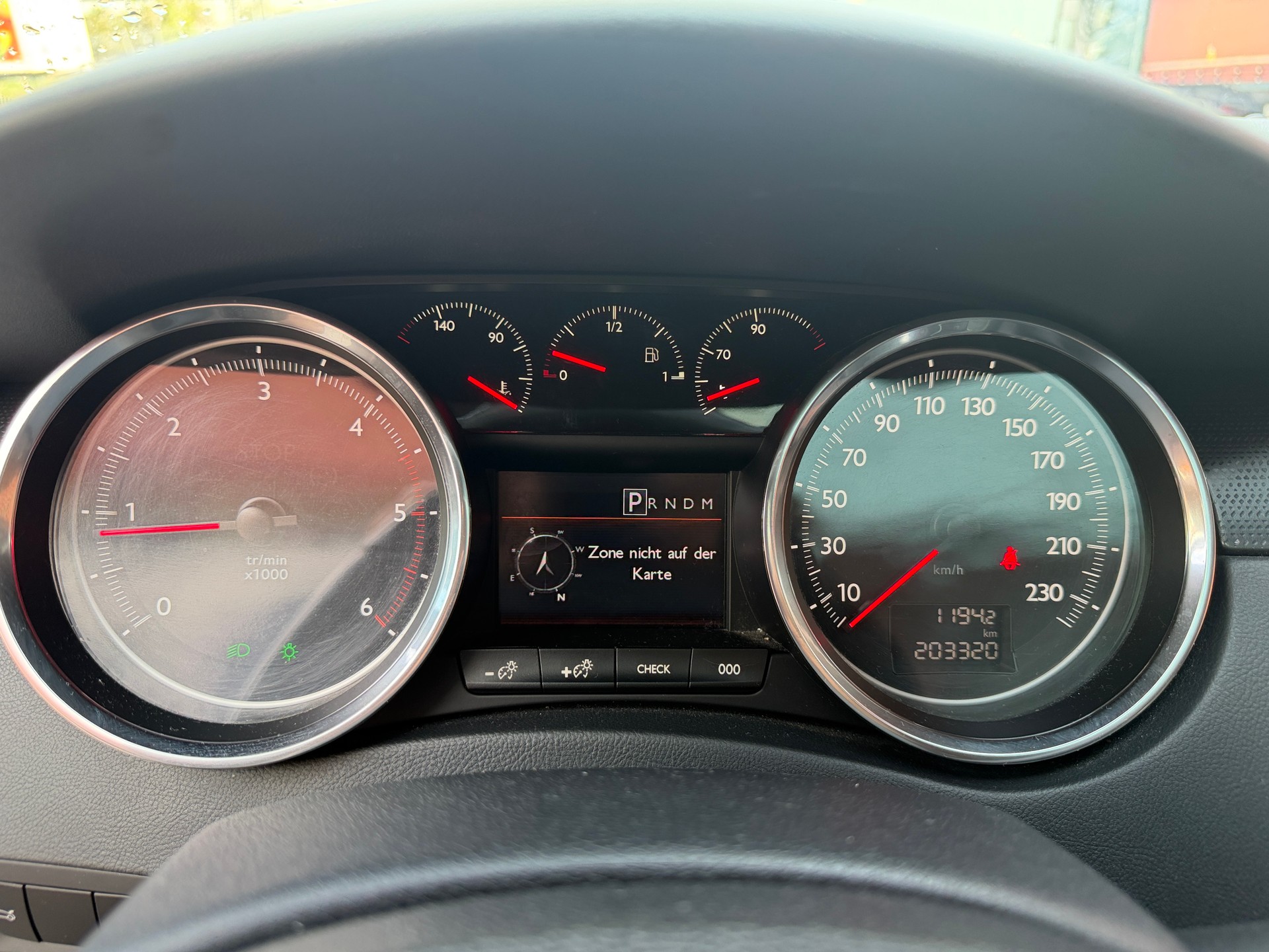 PEUGEOT 508 SW 2.0 HDI Active Automatic-image-9