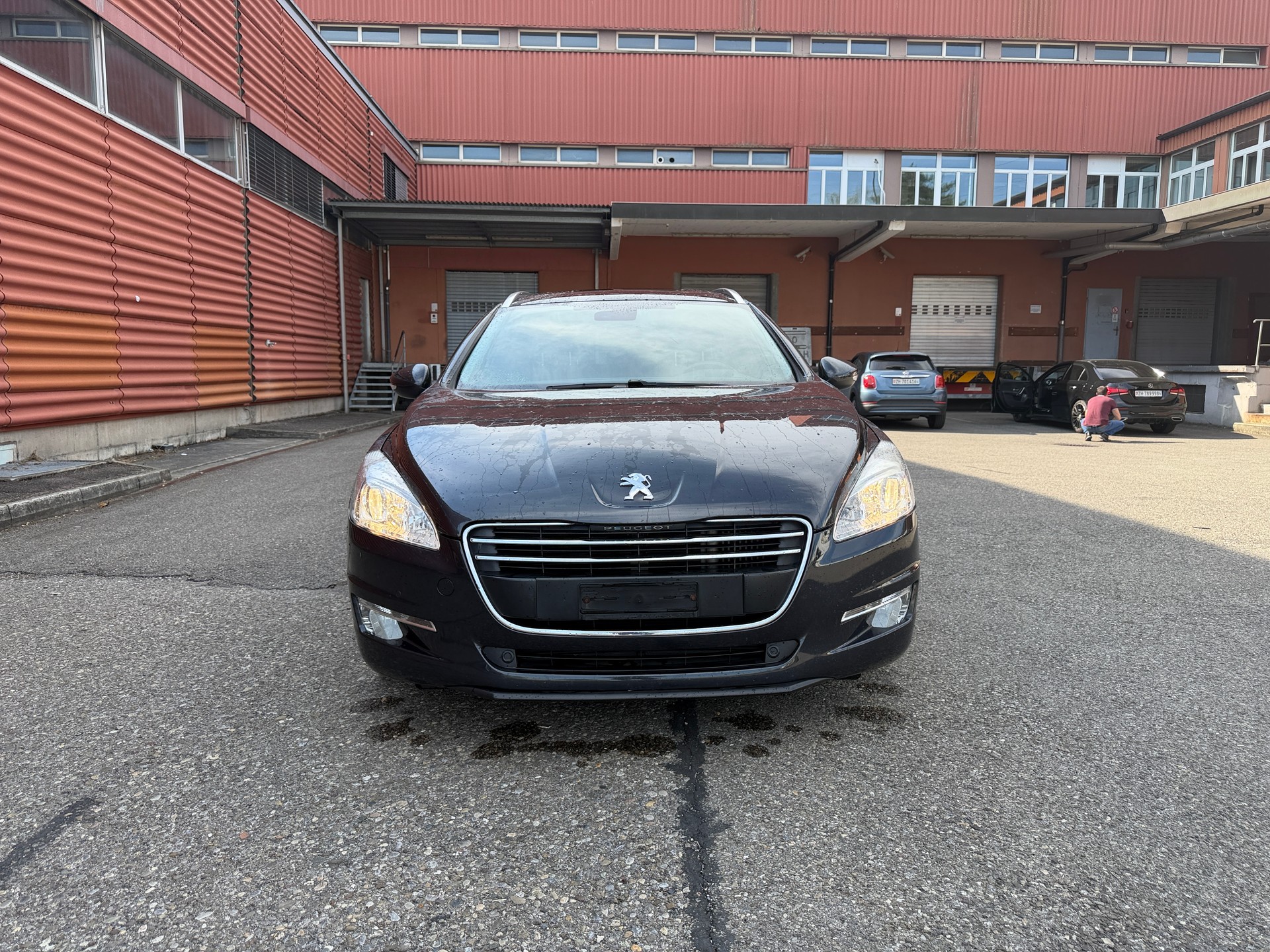 PEUGEOT 508 SW 2.0 HDI Active Automatic-image-1