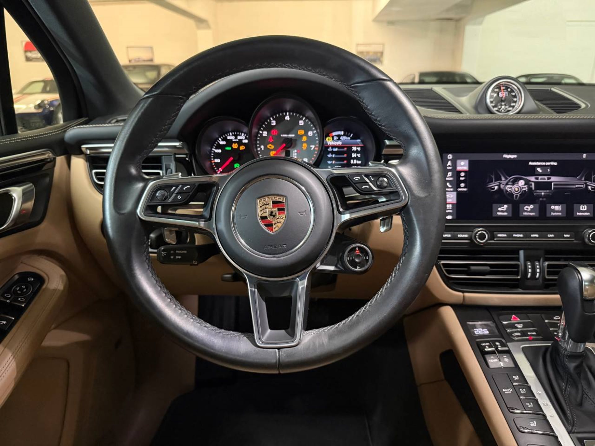 PORSCHE Macan S (MY20)-image-9