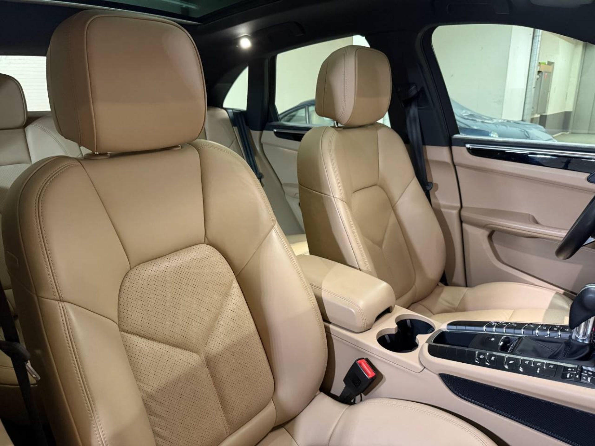 PORSCHE Macan S (MY20)-image-15