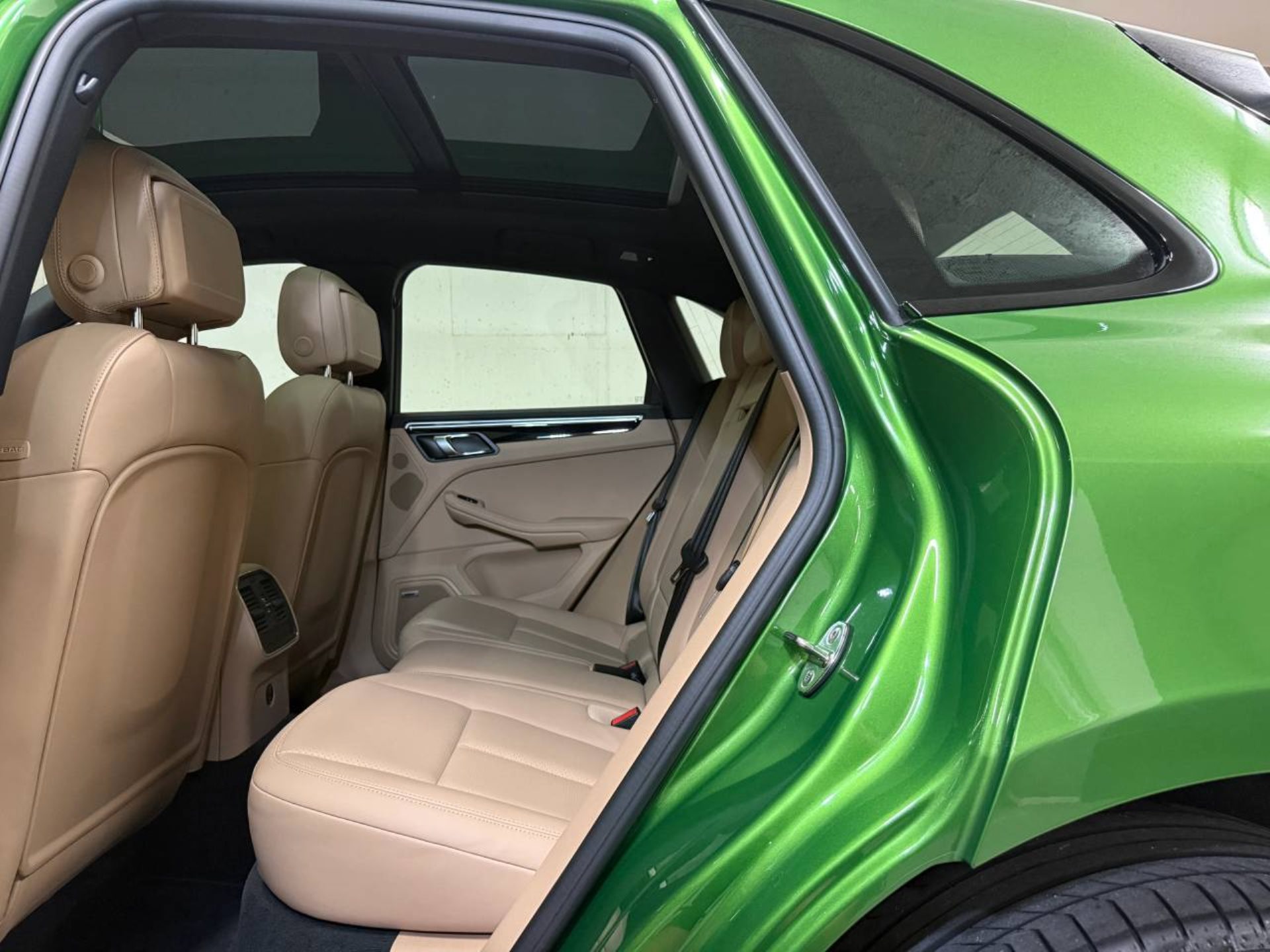 PORSCHE Macan S (MY20)-image-19