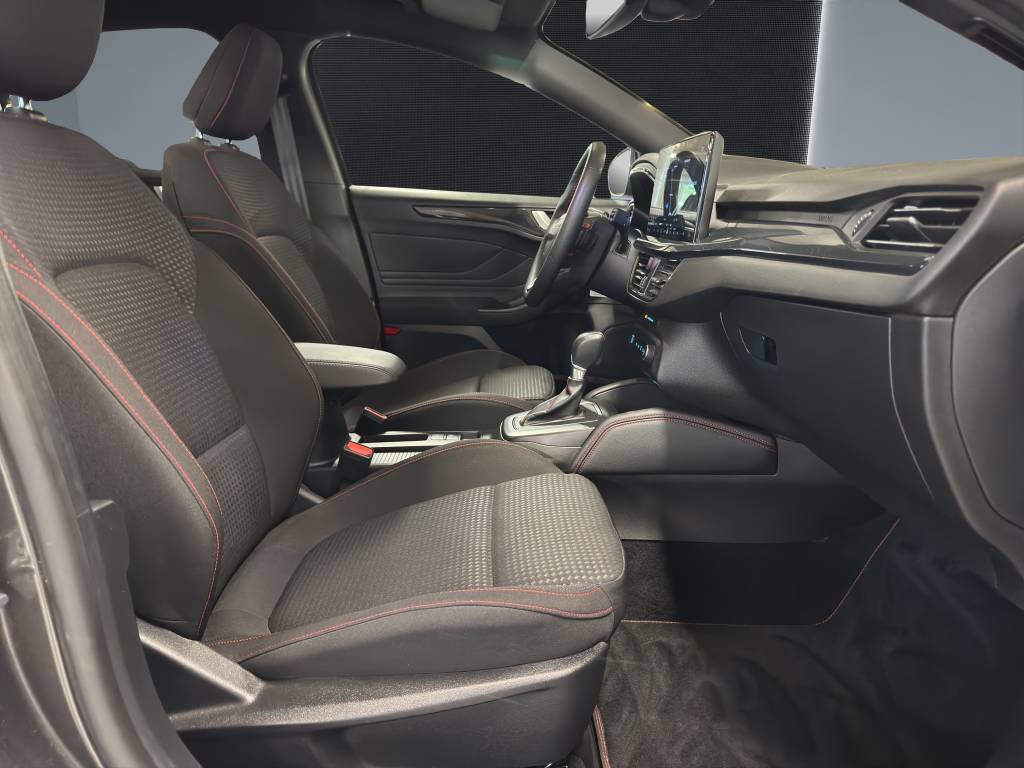 FORD Focus 1.0 MHEV ST-Line X Automat-image-10