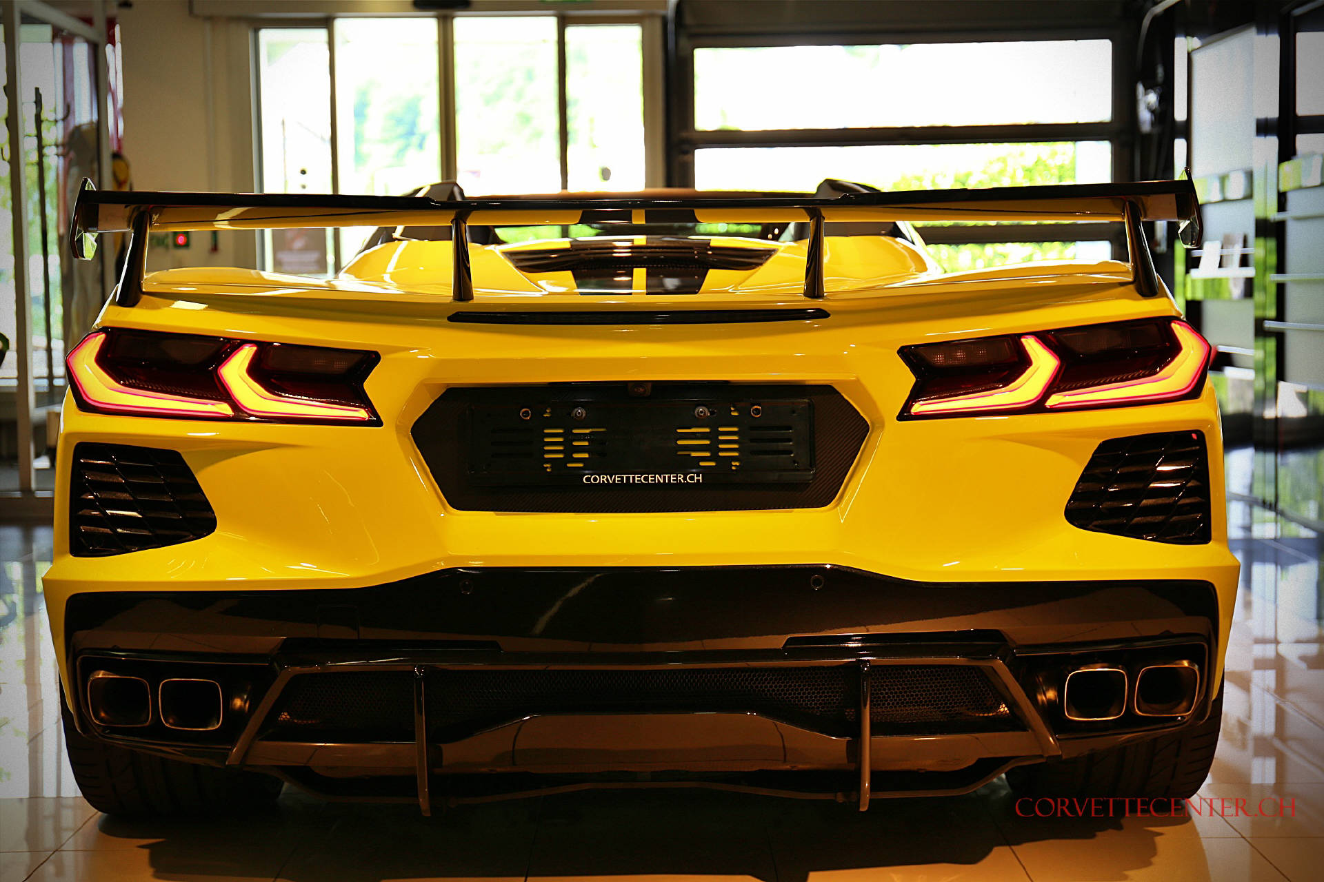 CHEVROLET Corvette Convertible 6.2 V8 3LT Z51-image-8