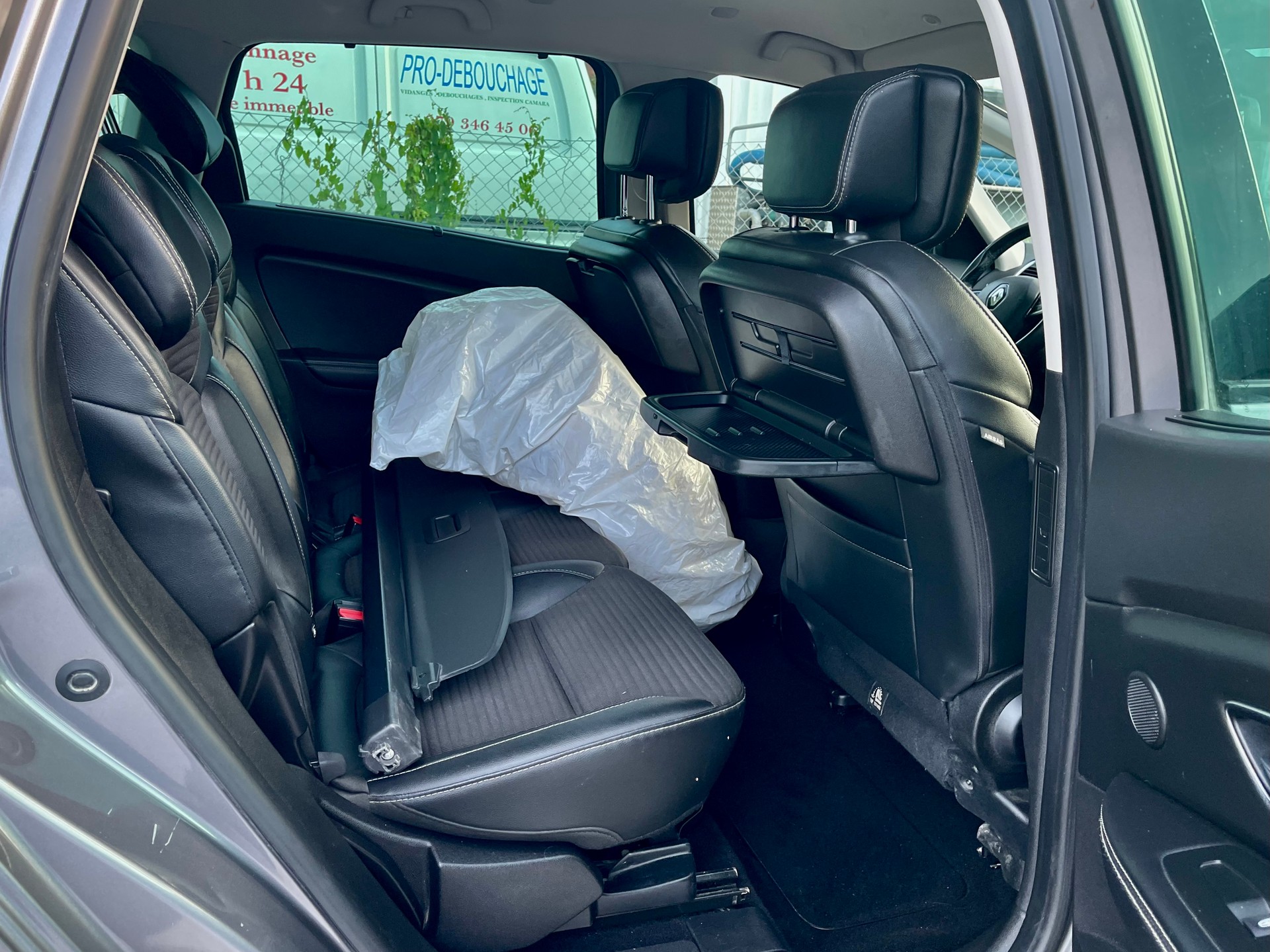 RENAULT Grand Scénic 1.6 dCi Bose EDC-image-8