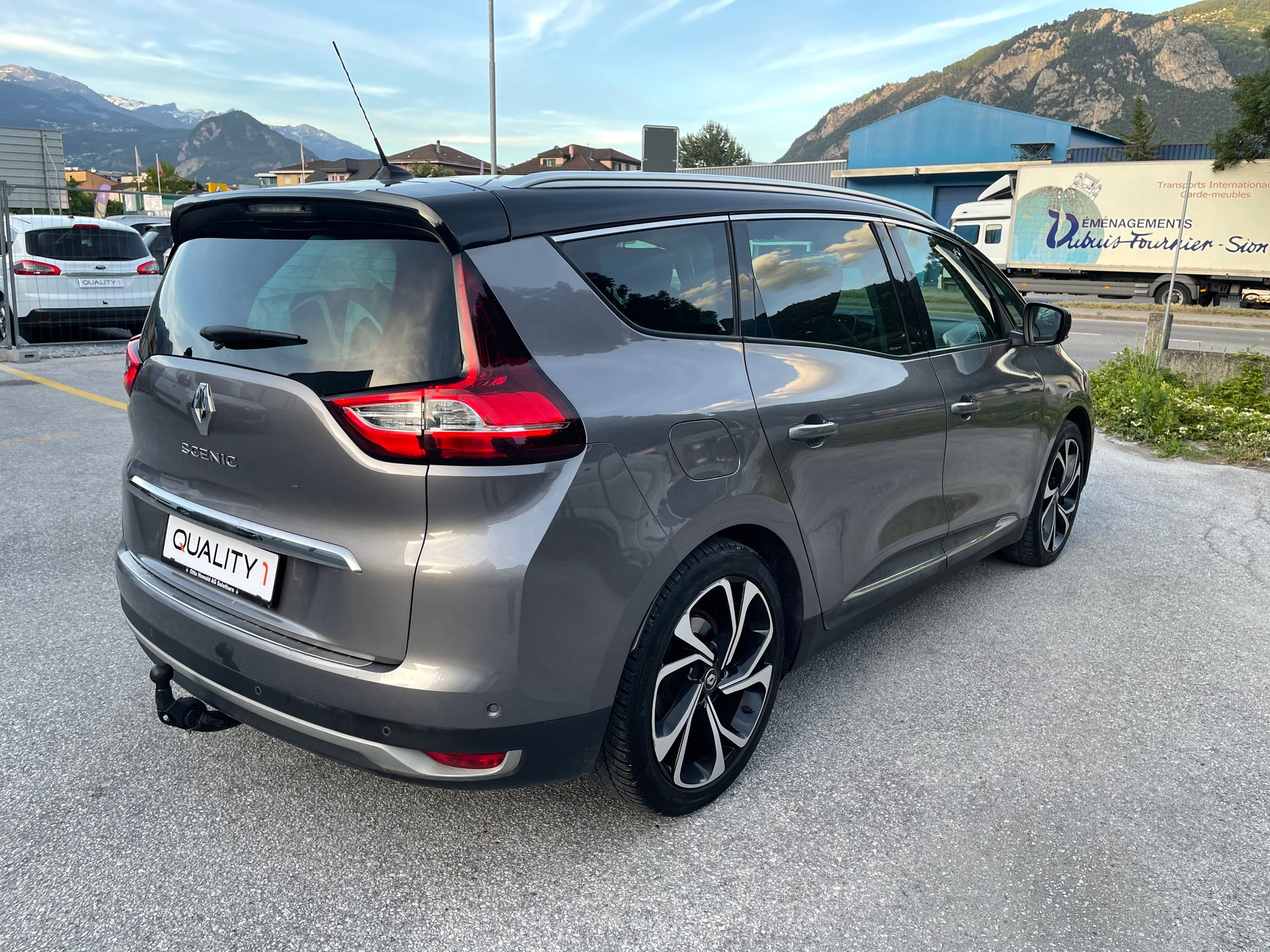 RENAULT Grand Scénic 1.6 dCi Bose EDC-image-29
