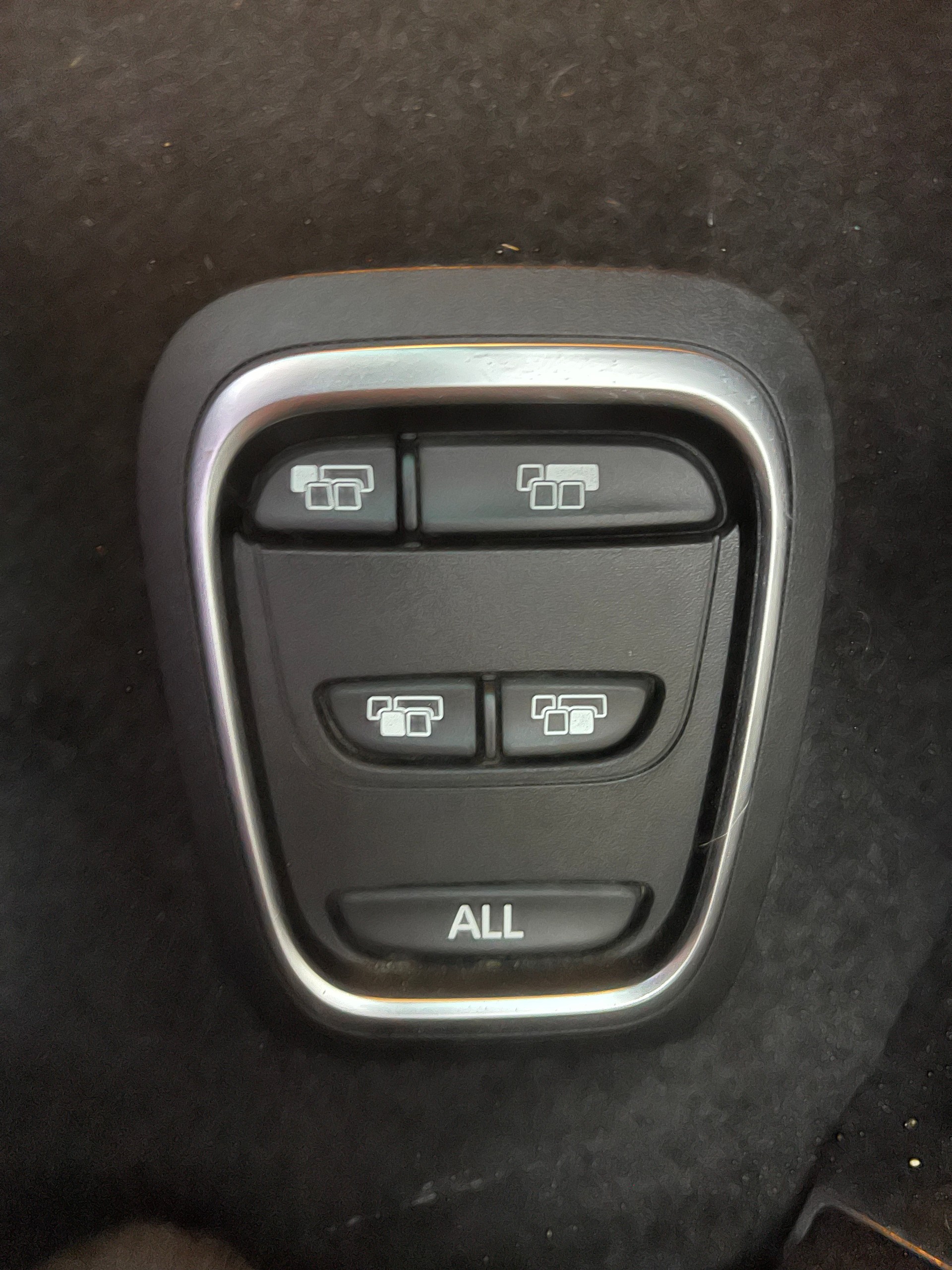 RENAULT Grand Scénic 1.6 dCi Bose EDC-image-26