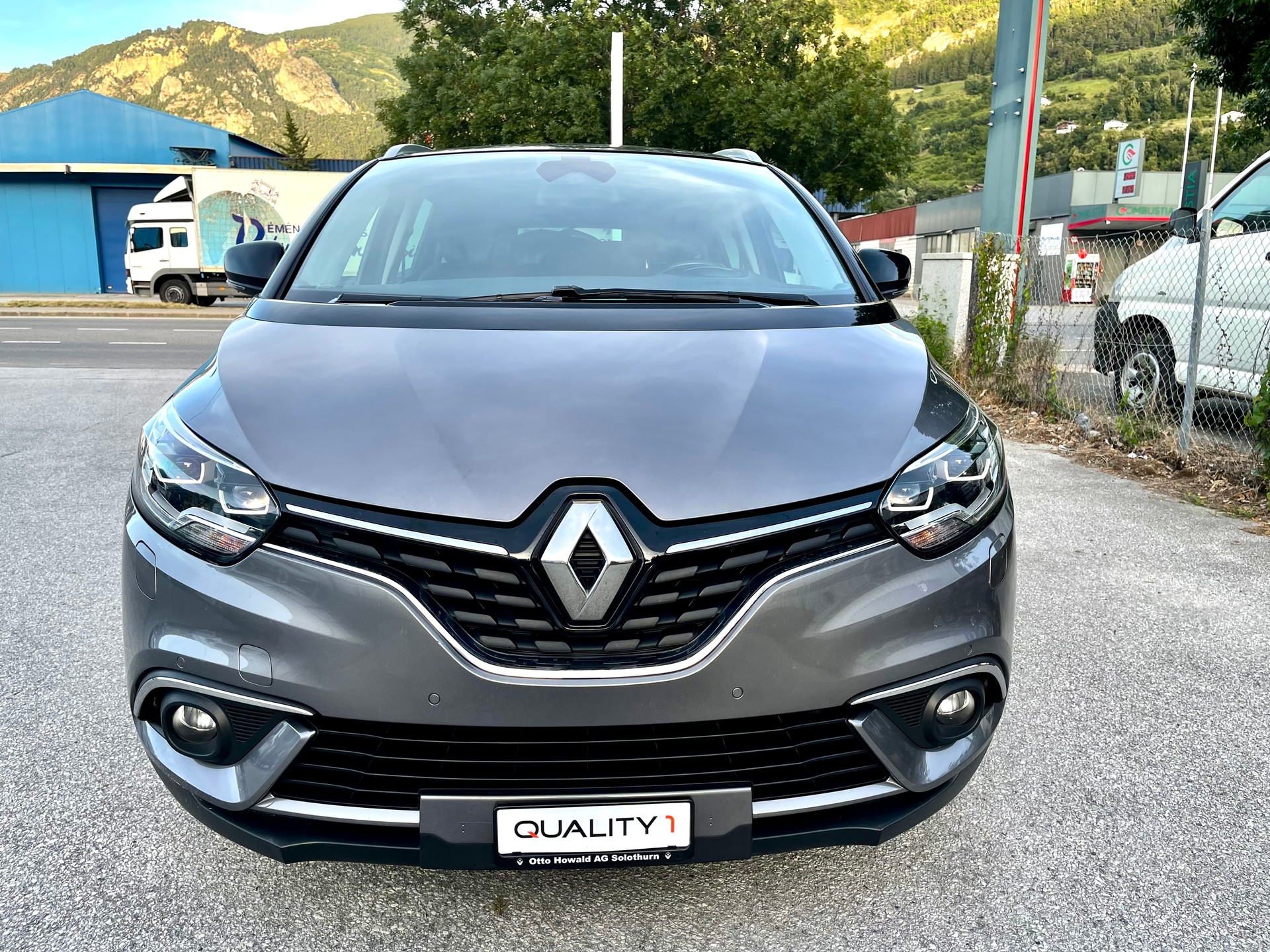RENAULT Grand Scénic 1.6 dCi Bose EDC-image-4