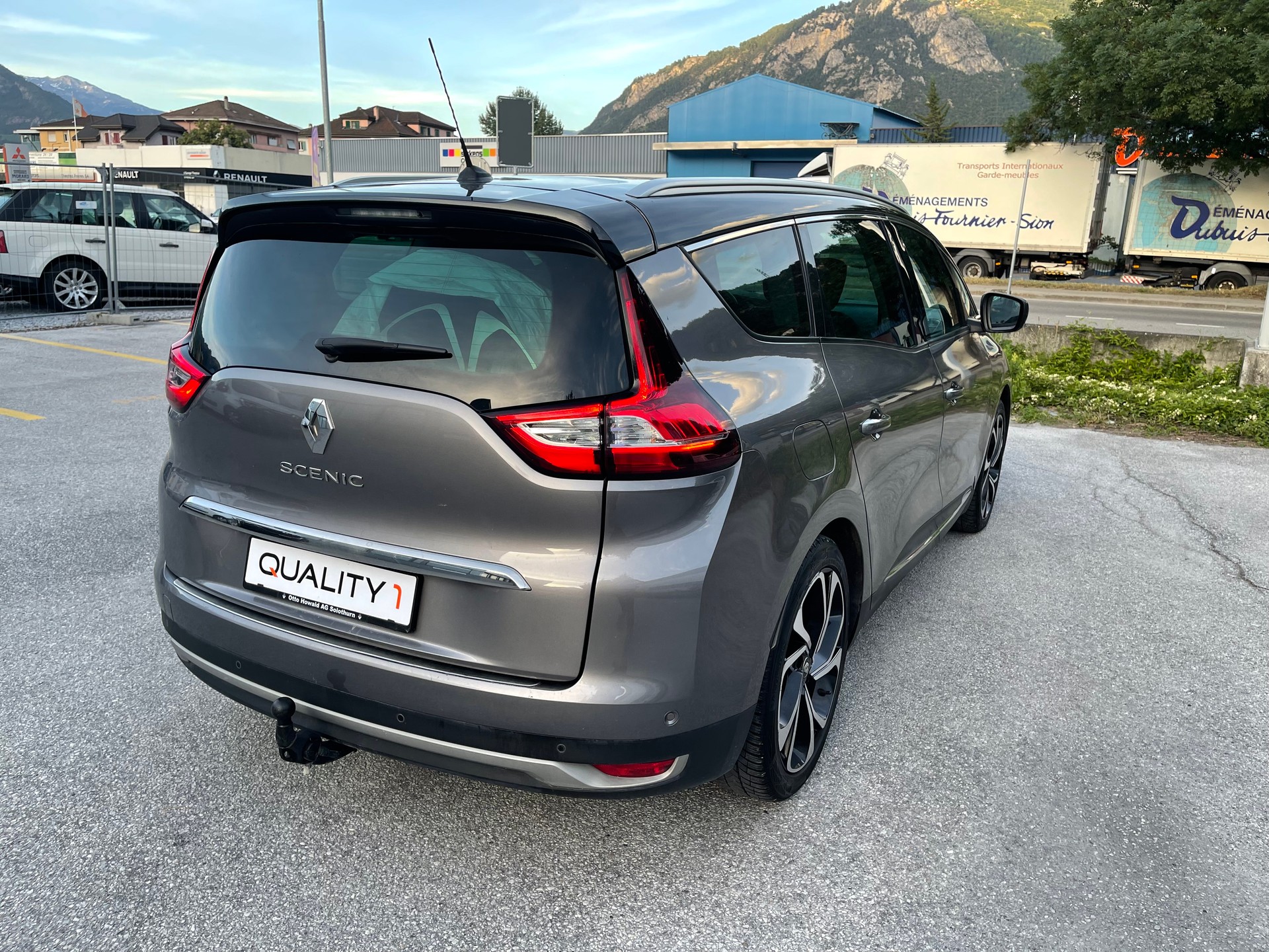 RENAULT Grand Scénic 1.6 dCi Bose EDC-image-25