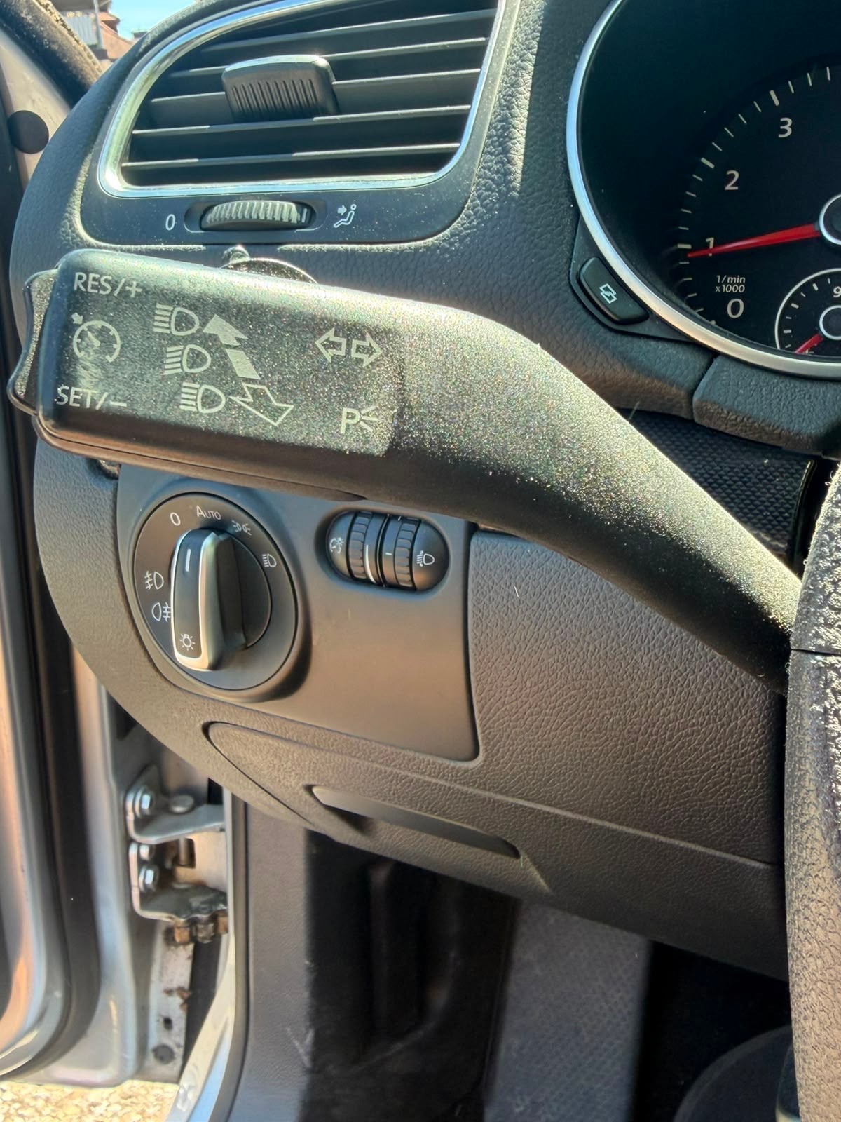 VW Golf Variant 1.4 TSI Comfortline DSG-image-7
