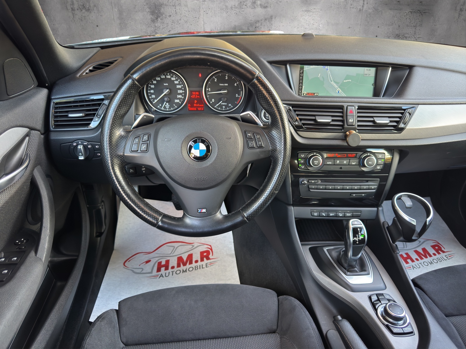 BMW X1 xDrive 20d Steptronic M Sportpaket-image-11