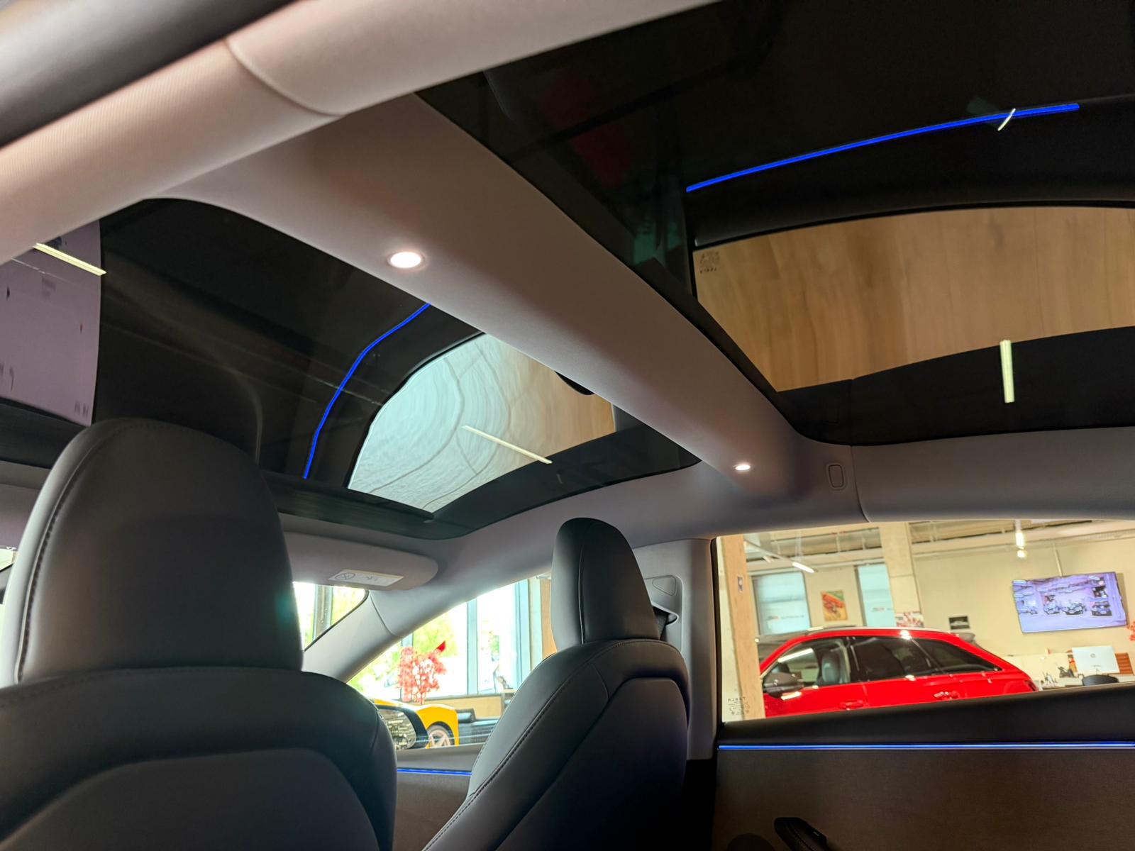 TESLA Model 3 RWD-image-17