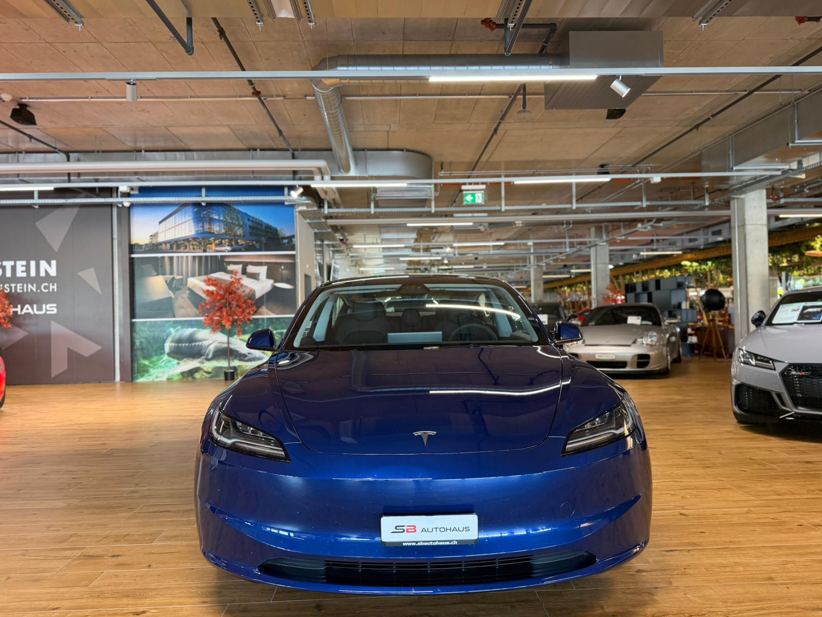 TESLA Model 3 RWD-image-1