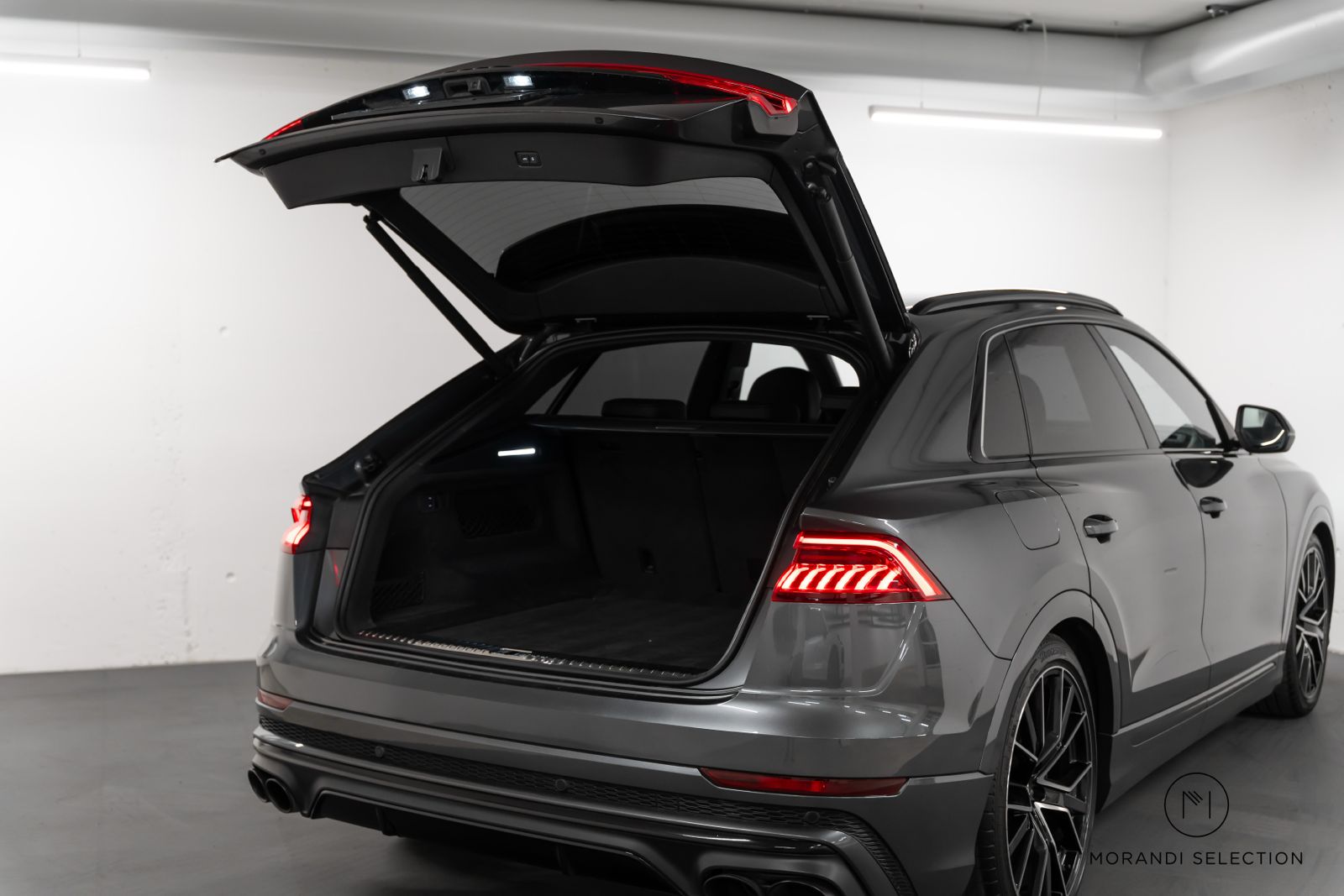 AUDI SQ8 4.0 V8 TDI quattro T-Tronic-image-9