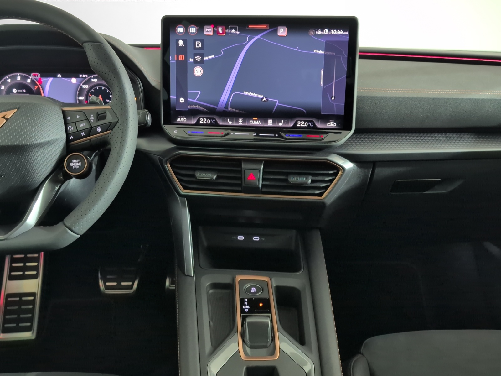 CUPRA LEON ST 1.5 eTSI Prime Edition DSG-image-10