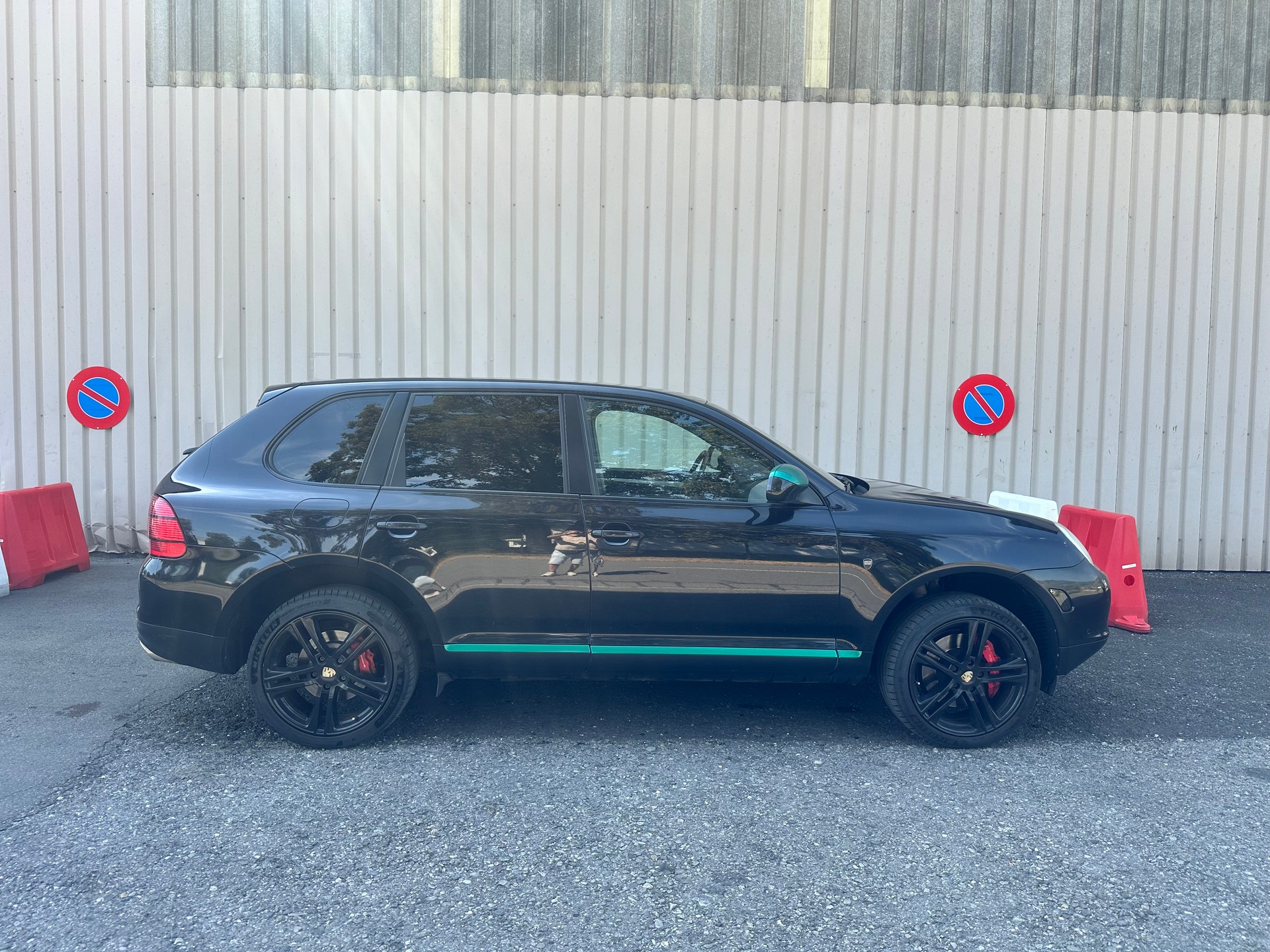 PORSCHE Cayenne Turbo-image-7