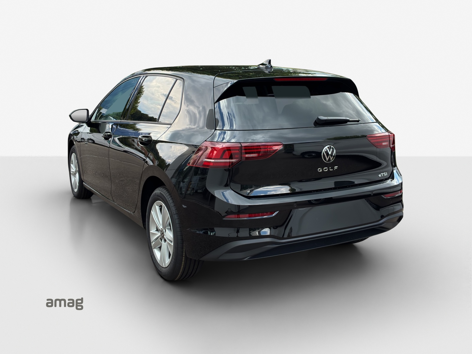 VW Golf 1.5 e TSI mHEV Value DSG-image-2