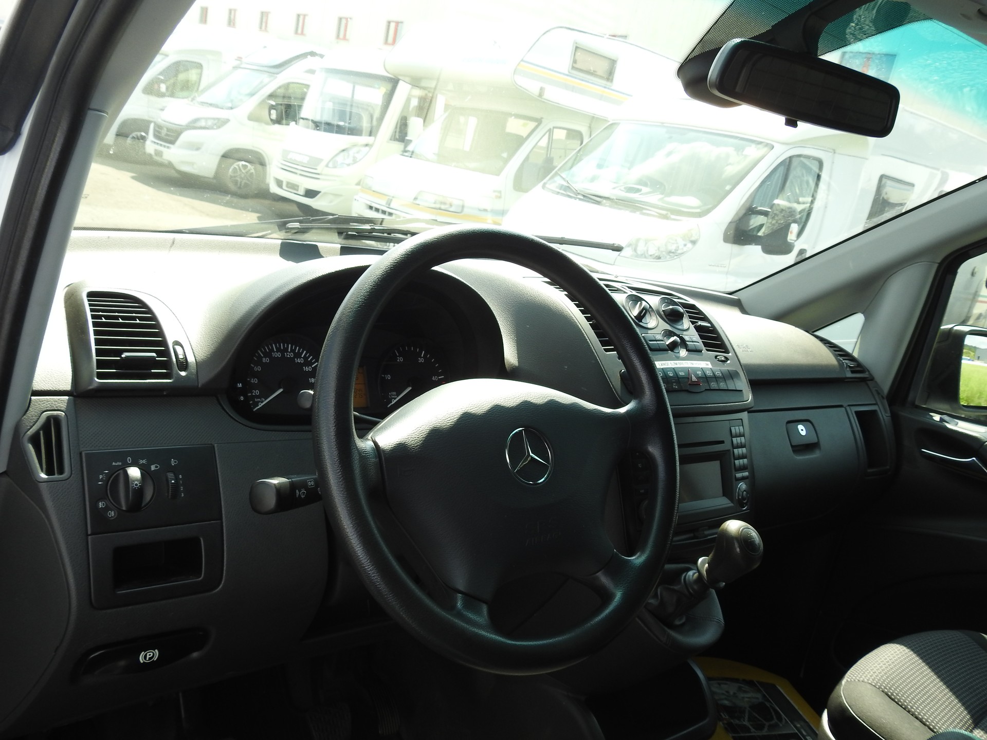 MERCEDES-BENZ Vito 113 CDI Blue Efficiency EL-image-12