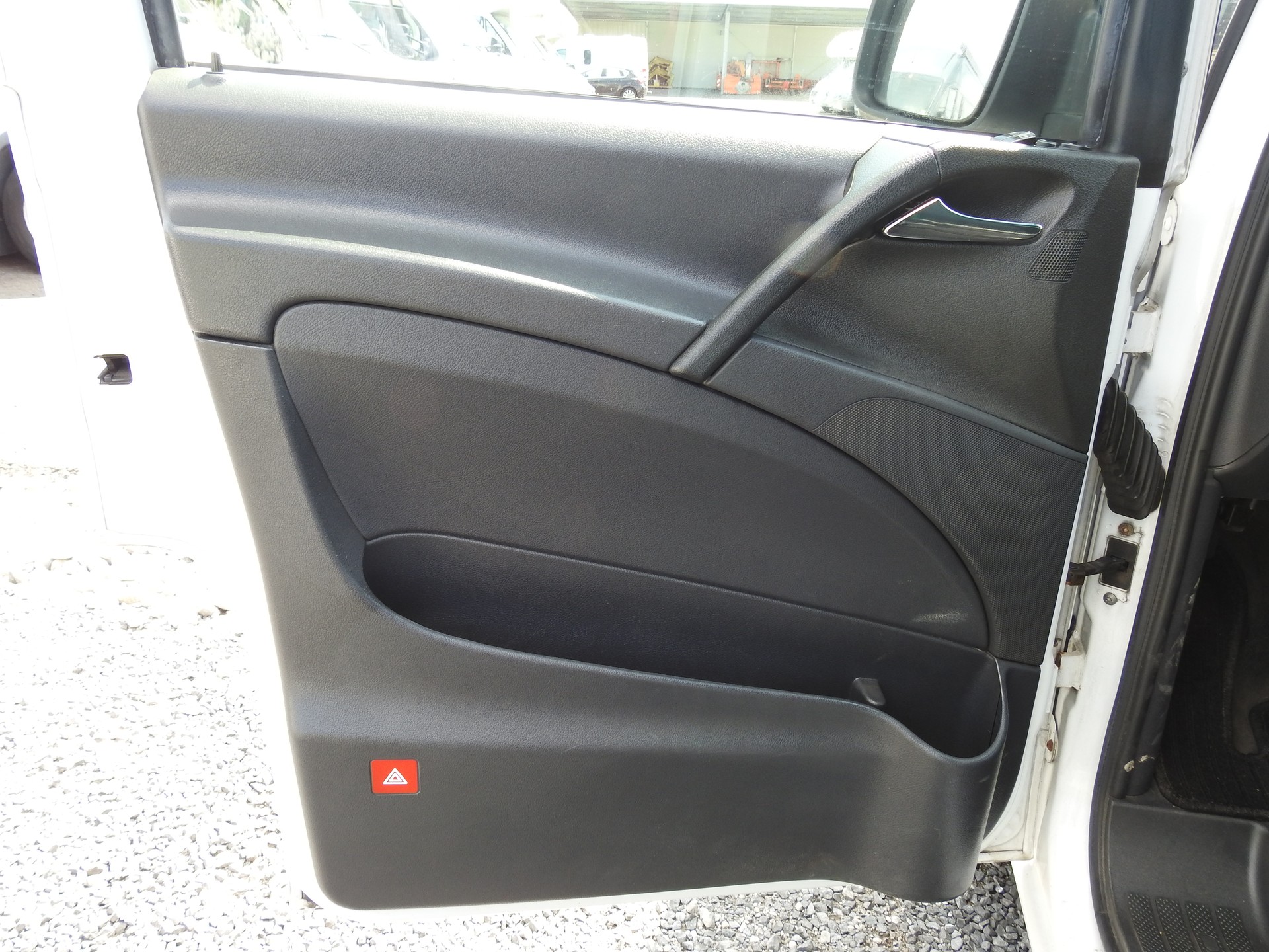 MERCEDES-BENZ Vito 113 CDI Blue Efficiency EL-image-11