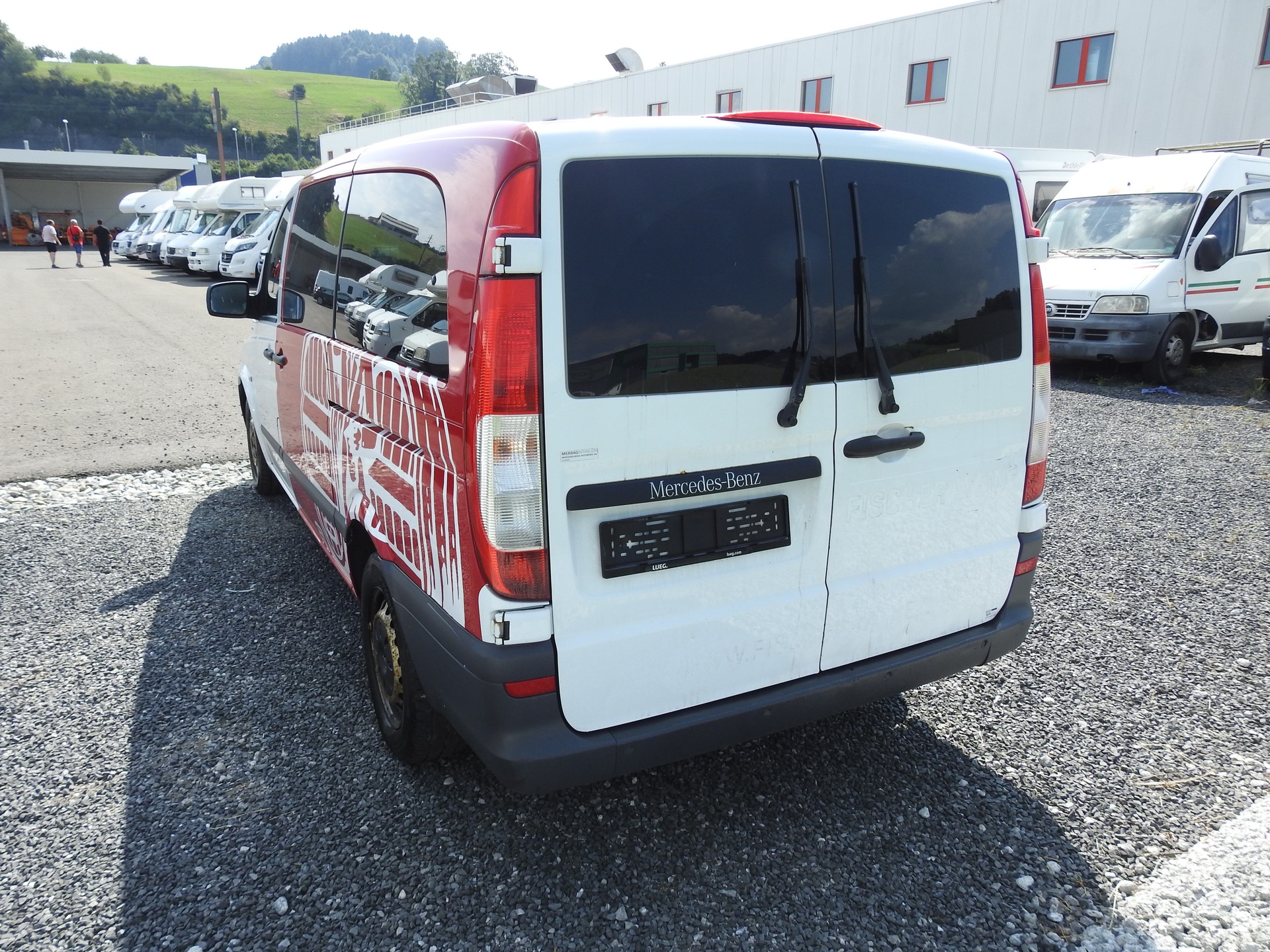 MERCEDES-BENZ Vito 113 CDI Blue Efficiency EL-showroom-element-3