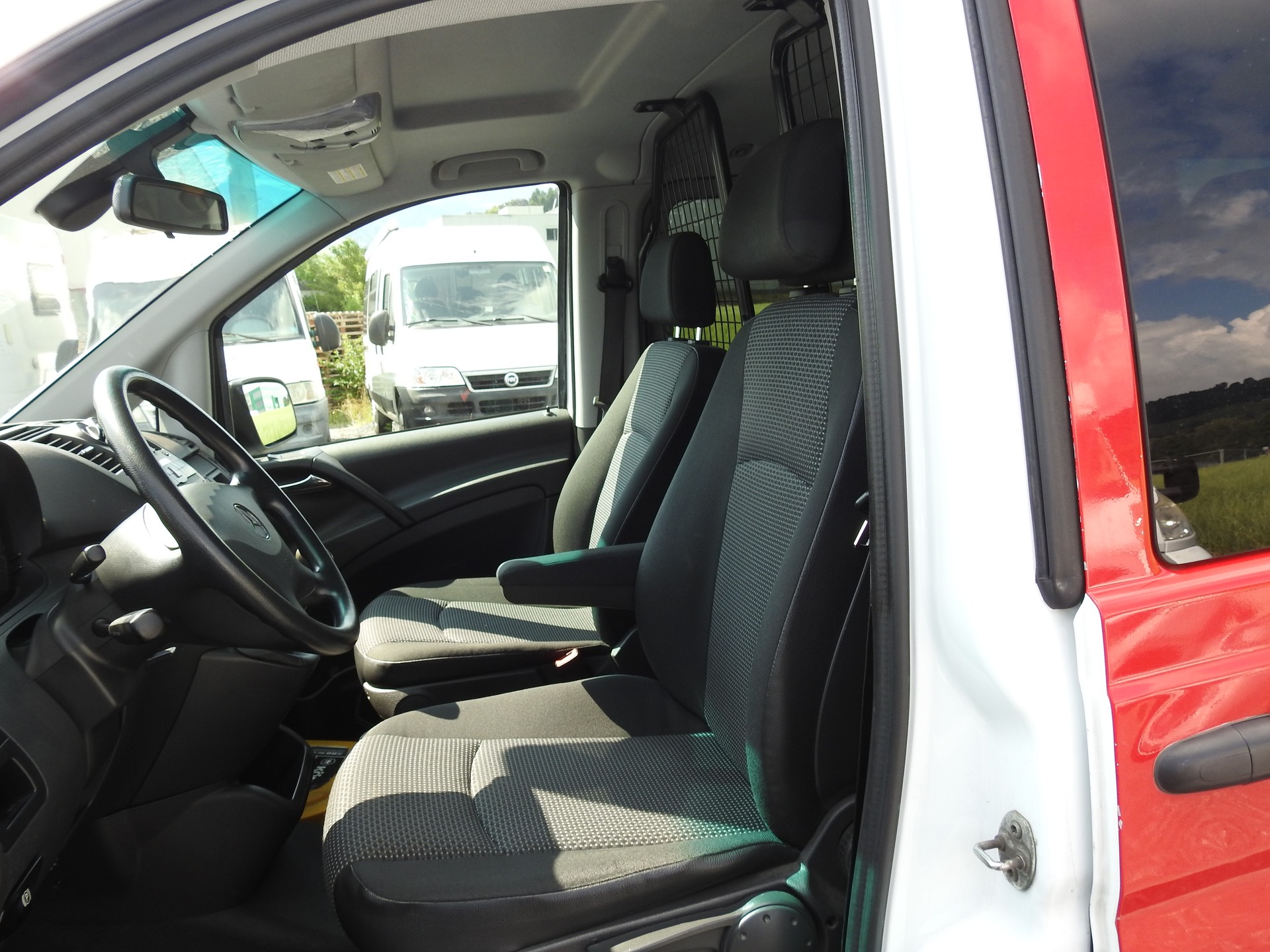 MERCEDES-BENZ Vito 113 CDI Blue Efficiency EL-image-13
