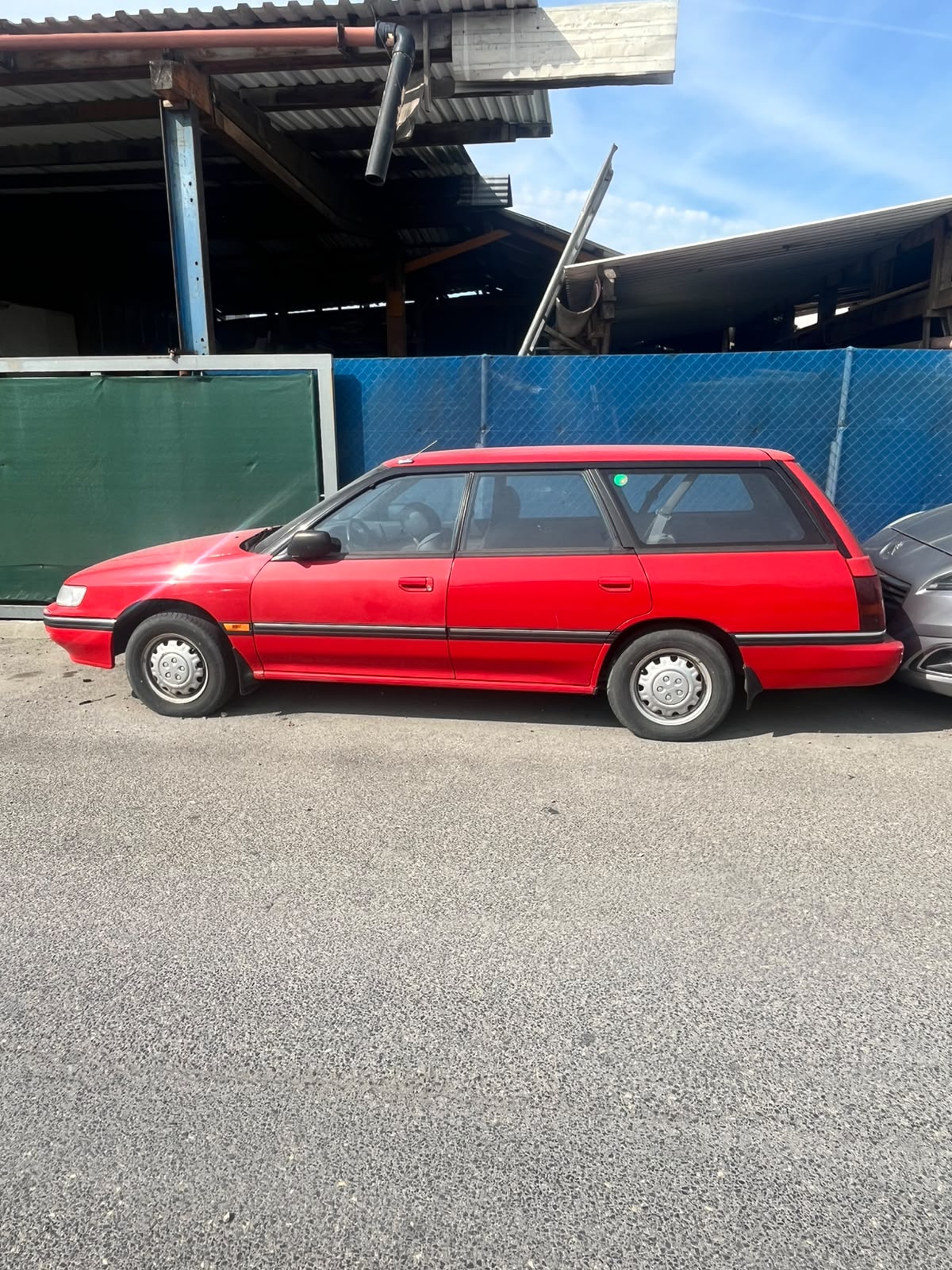 SUBARU Legacy 2.0 ST 4WD S.Extra-image-6