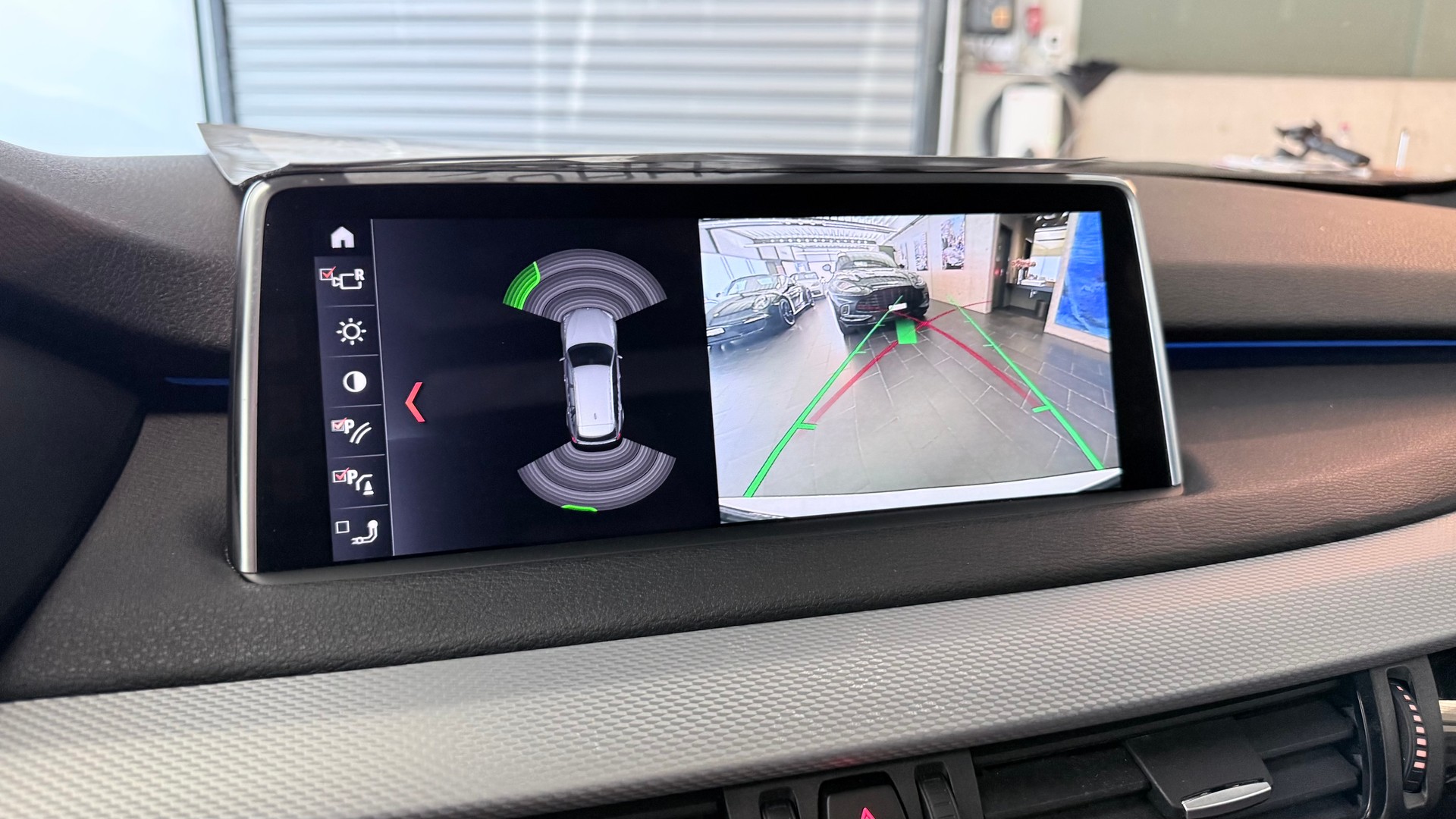 BMW X5 30d xDrive SAG-image-14