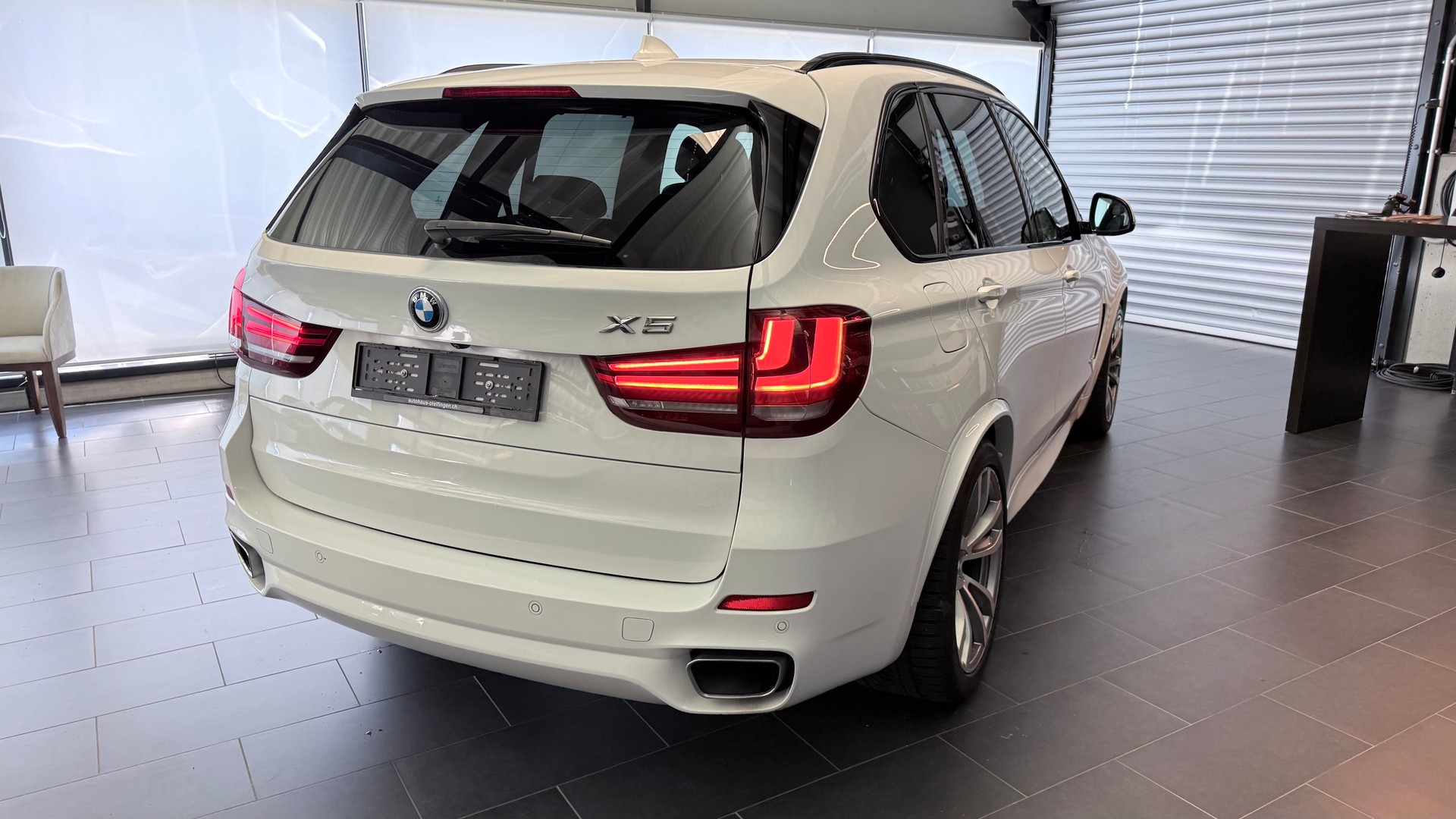 BMW X5 30d xDrive SAG-image-21