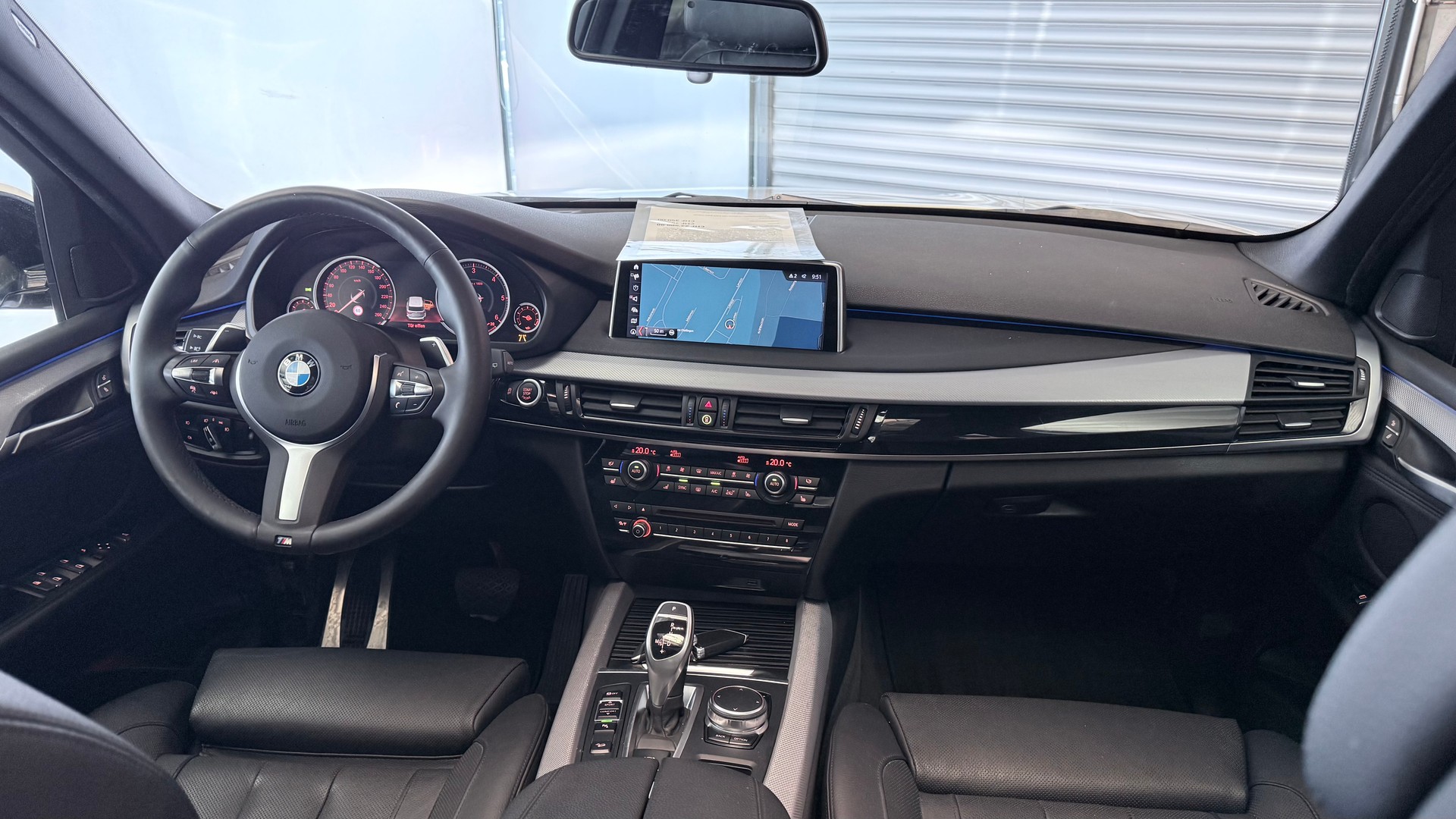 BMW X5 30d xDrive SAG-image-22