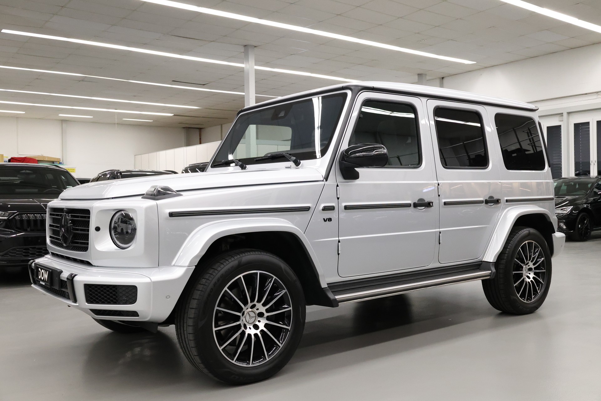 MERCEDES-BENZ G 500 AMG Line-image-2