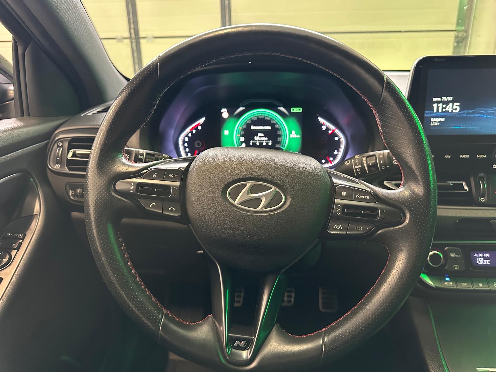 HYUNDAI Hyundai i 30 N Line 1,5 T-GDI 48V Mh DCT Wagon-image-17