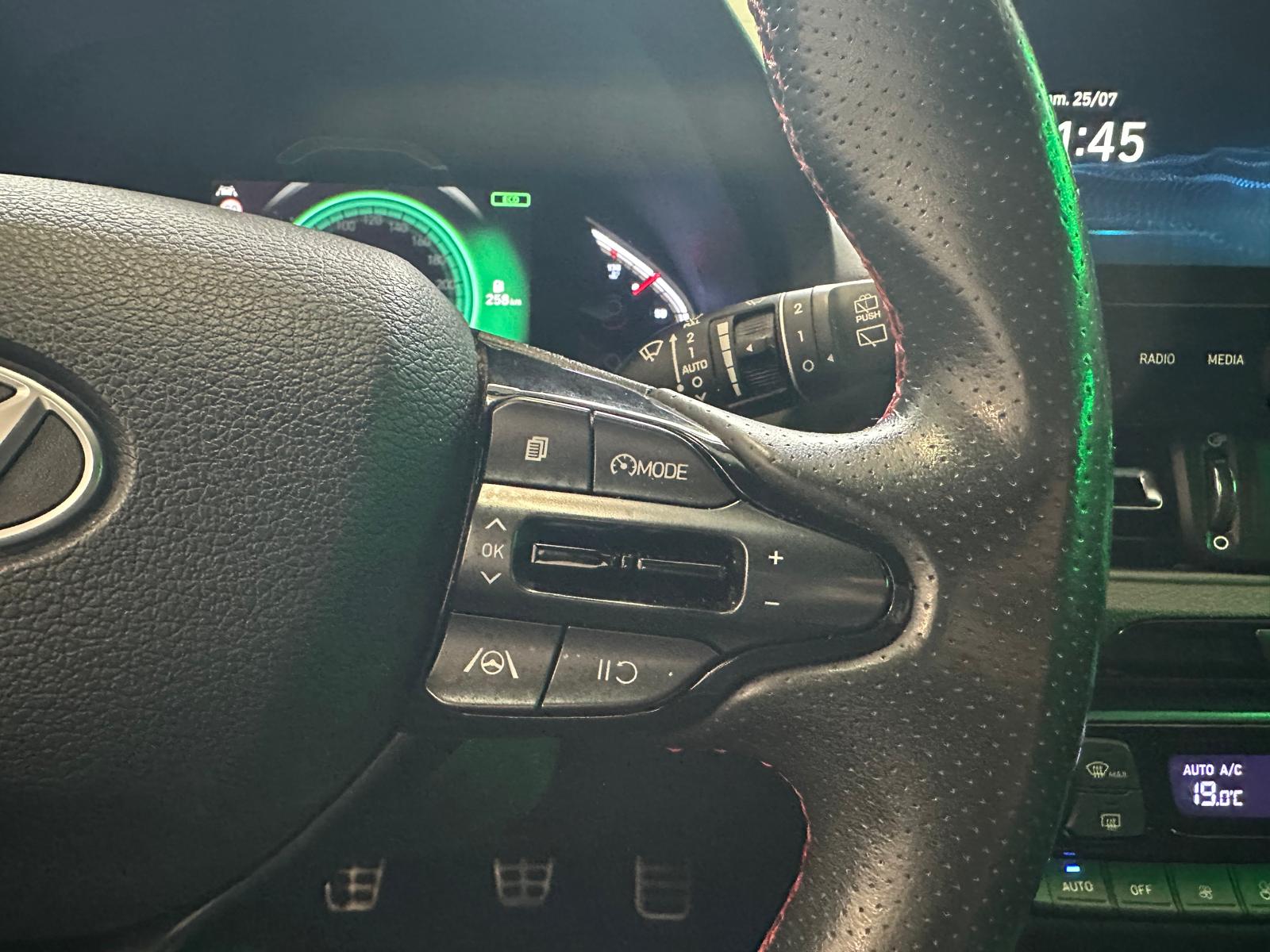 HYUNDAI Hyundai i 30 N Line 1,5 T-GDI 48V Mh DCT Wagon-image-19